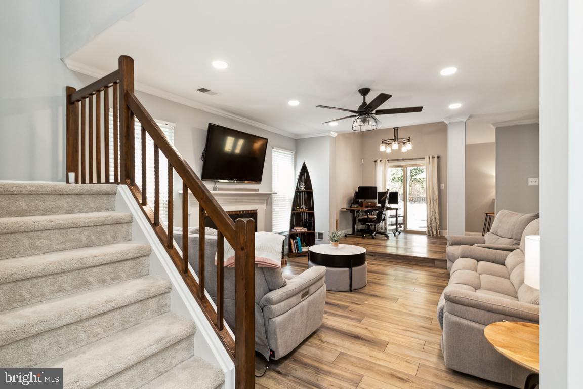 MONTCLAIR - Residential