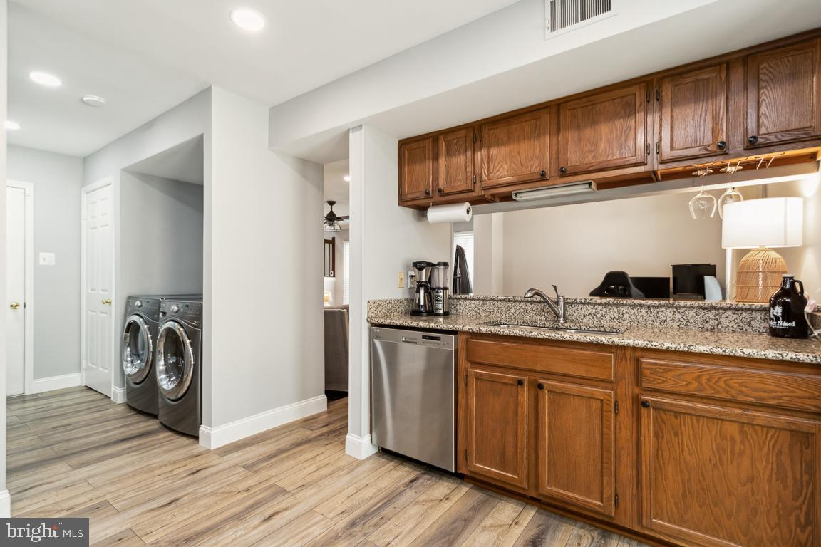 MONTCLAIR - Residential