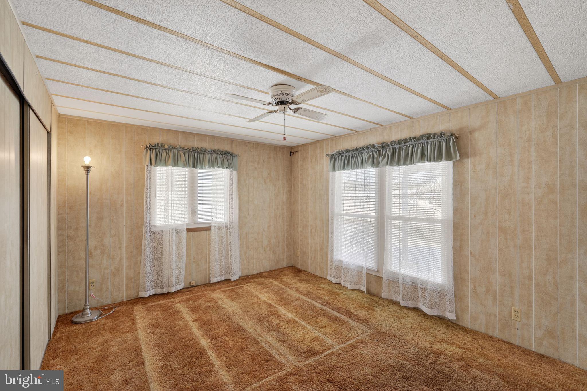 NESHAMINY FALLS - Residential