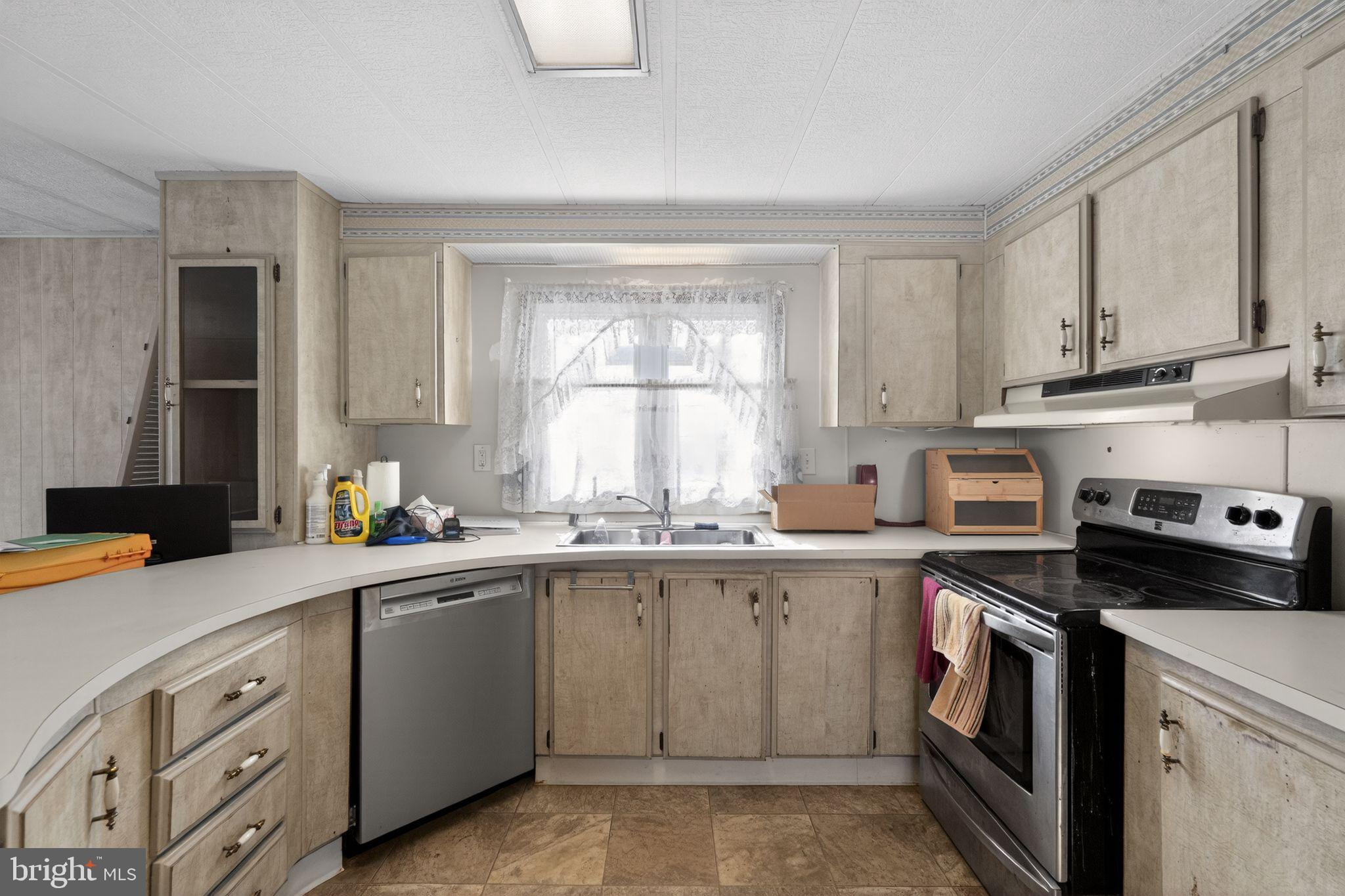 NESHAMINY FALLS - Residential