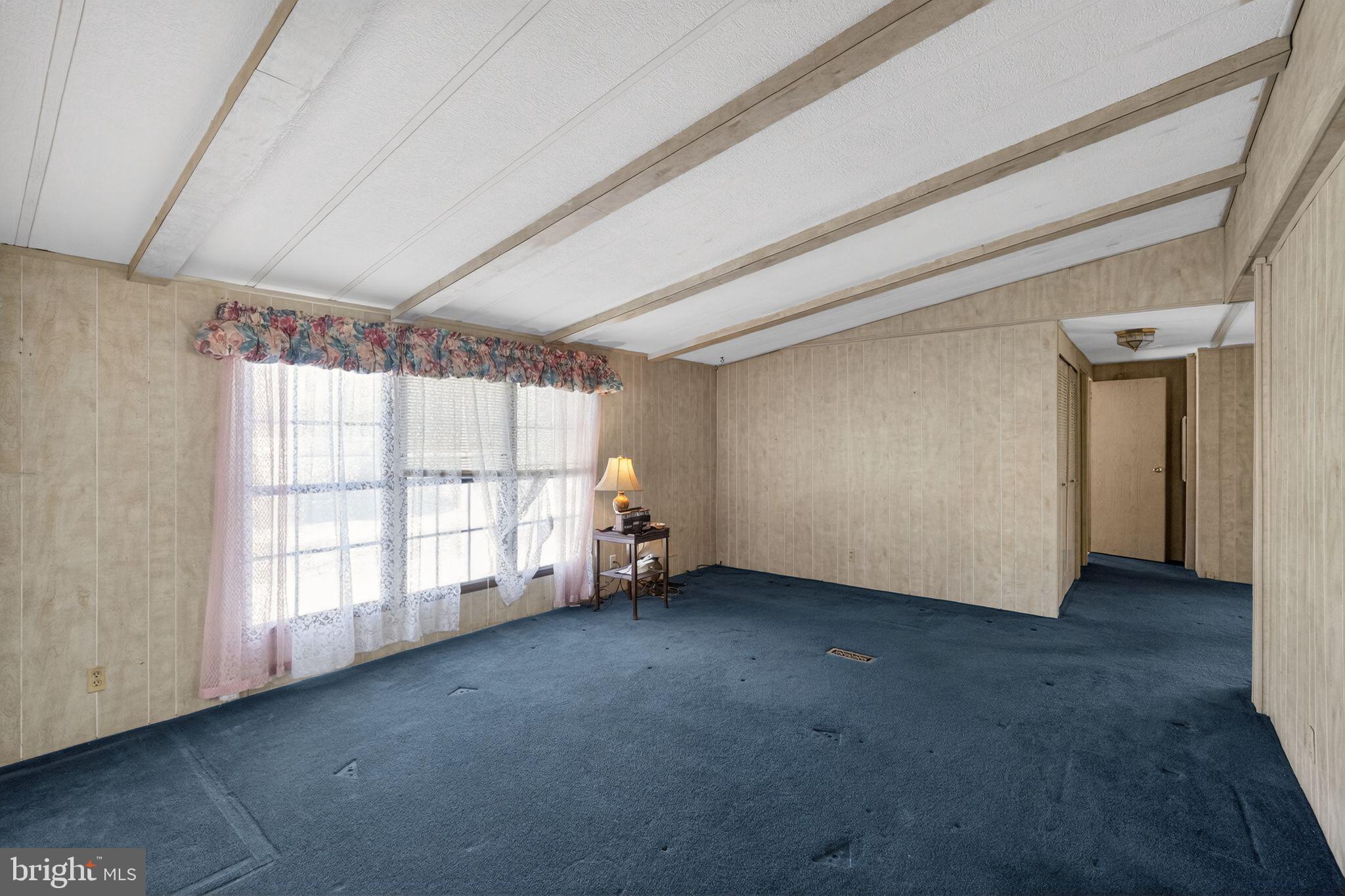 NESHAMINY FALLS - Residential