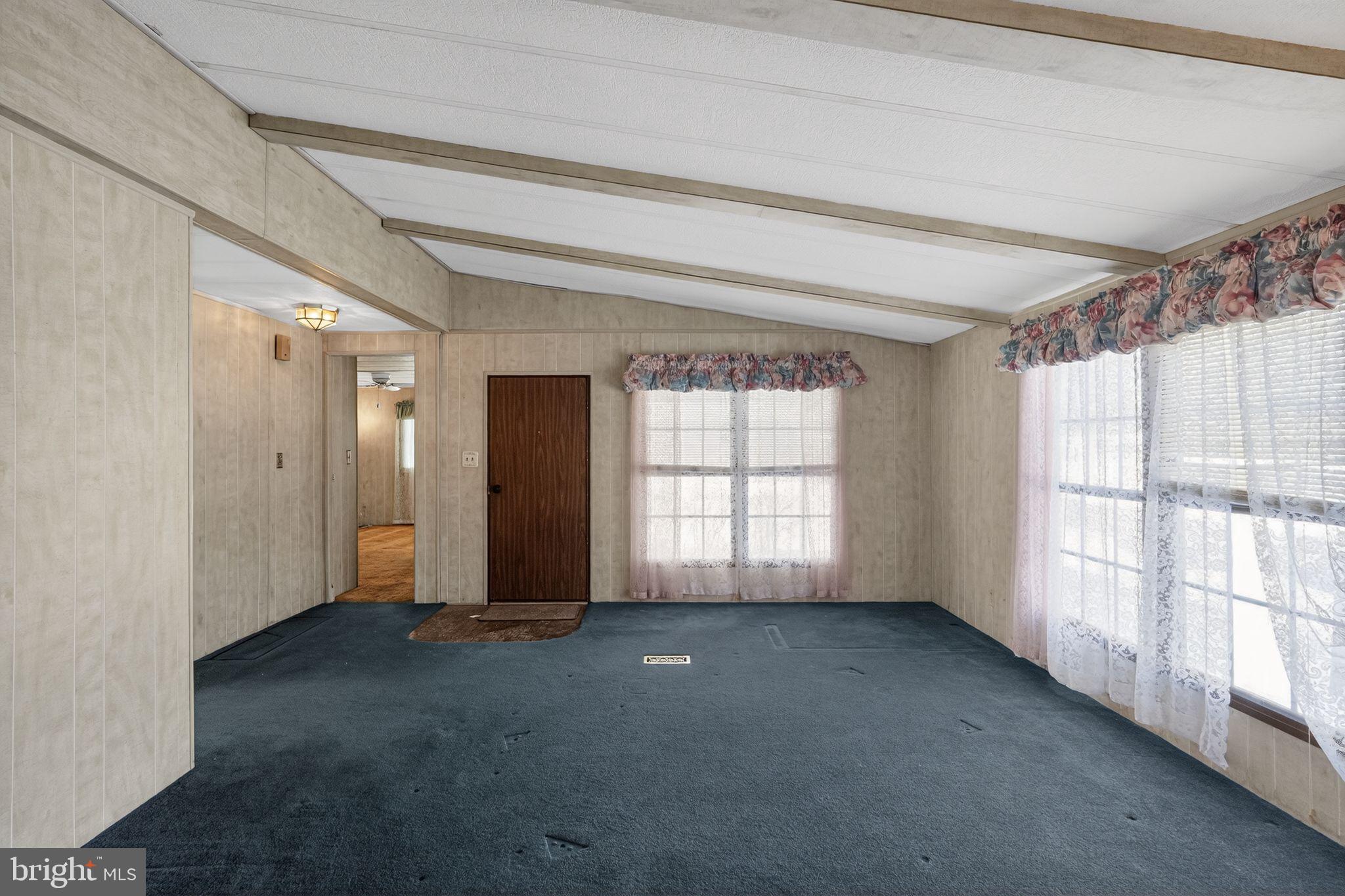 NESHAMINY FALLS - Residential