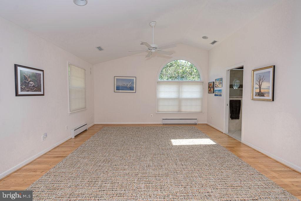 GLEN ARM - Residential