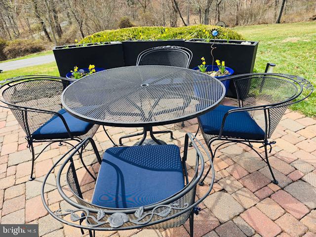 GLEN ARM - Residential