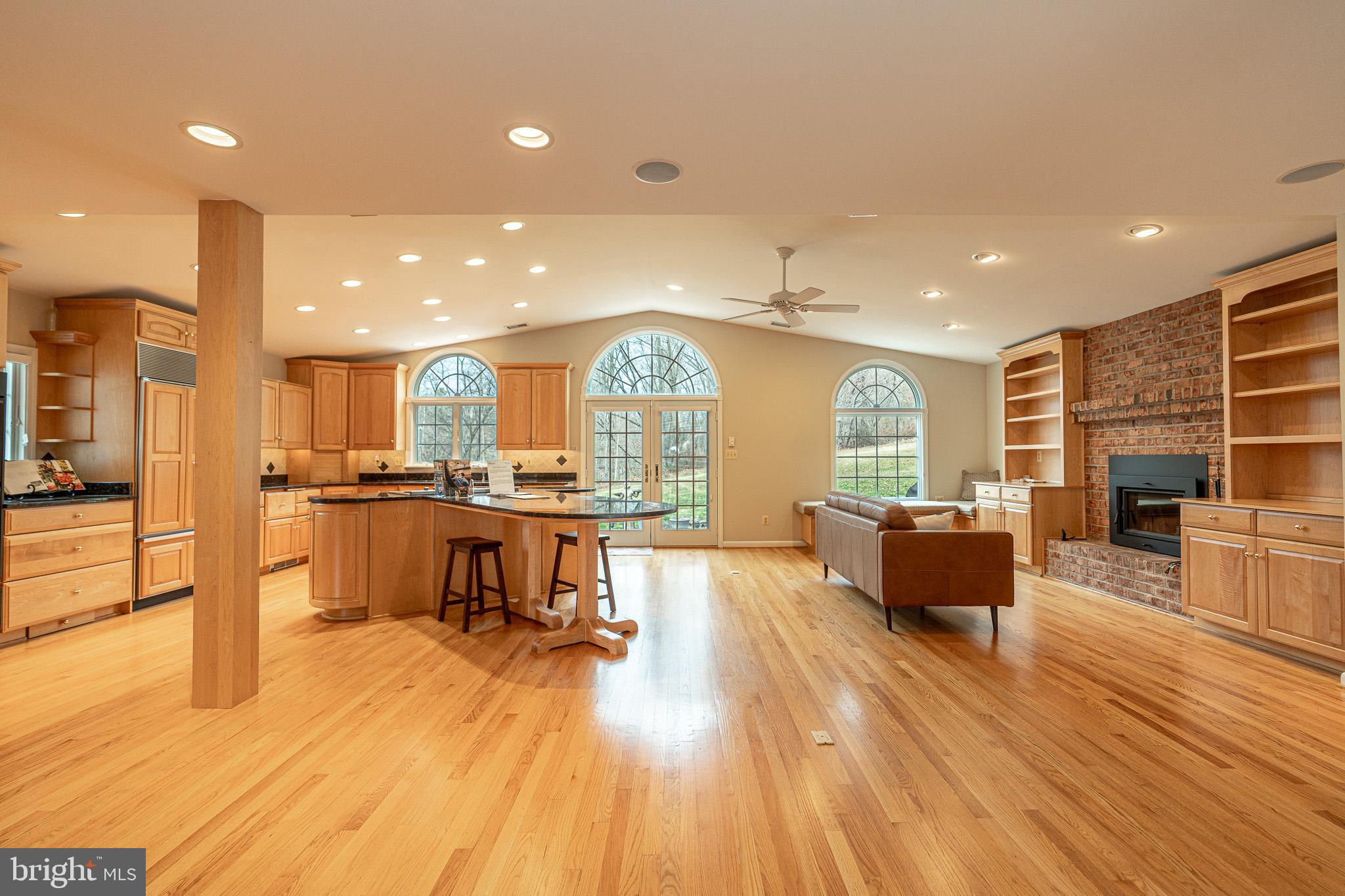 GLEN ARM - Residential