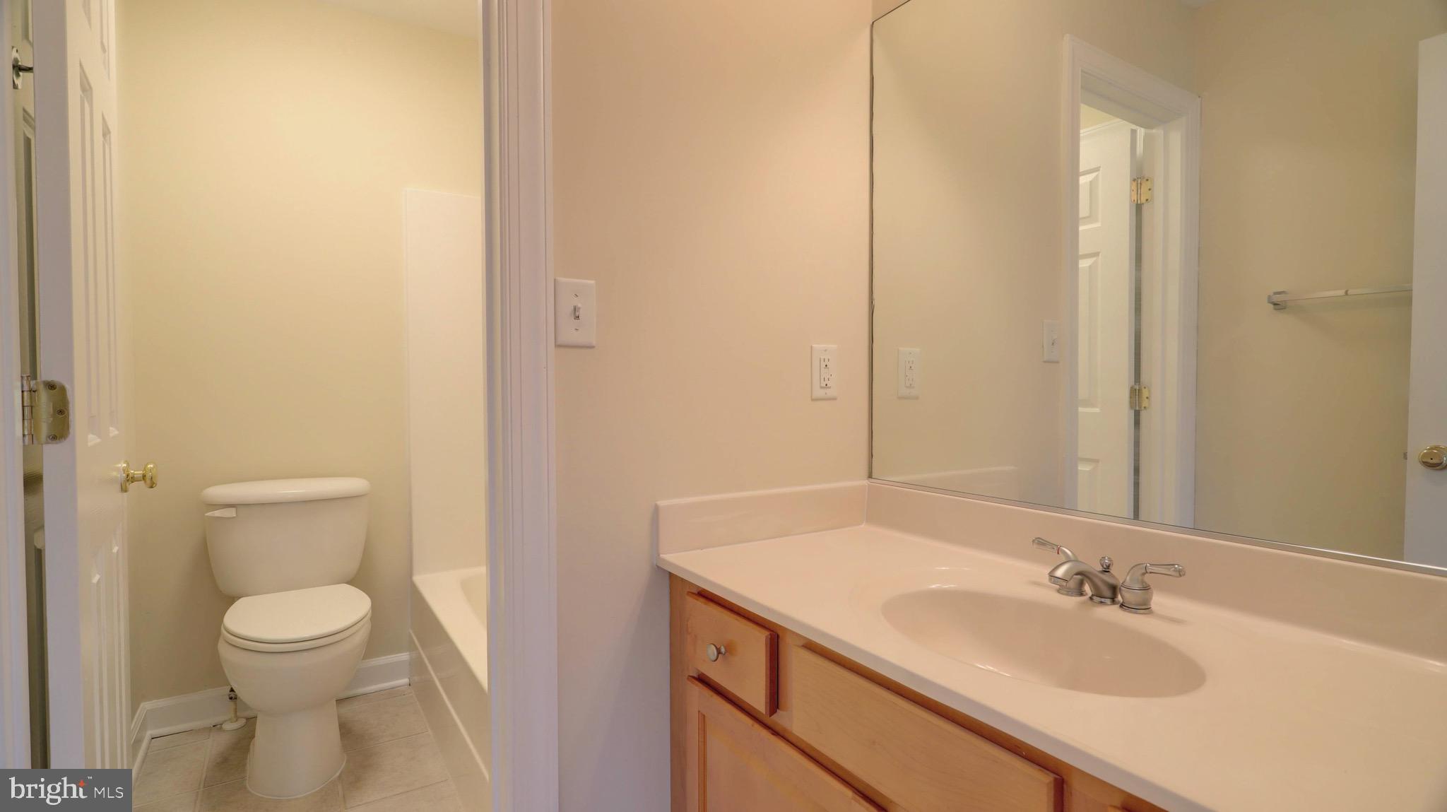 MANSFIELD MANOR - Residential