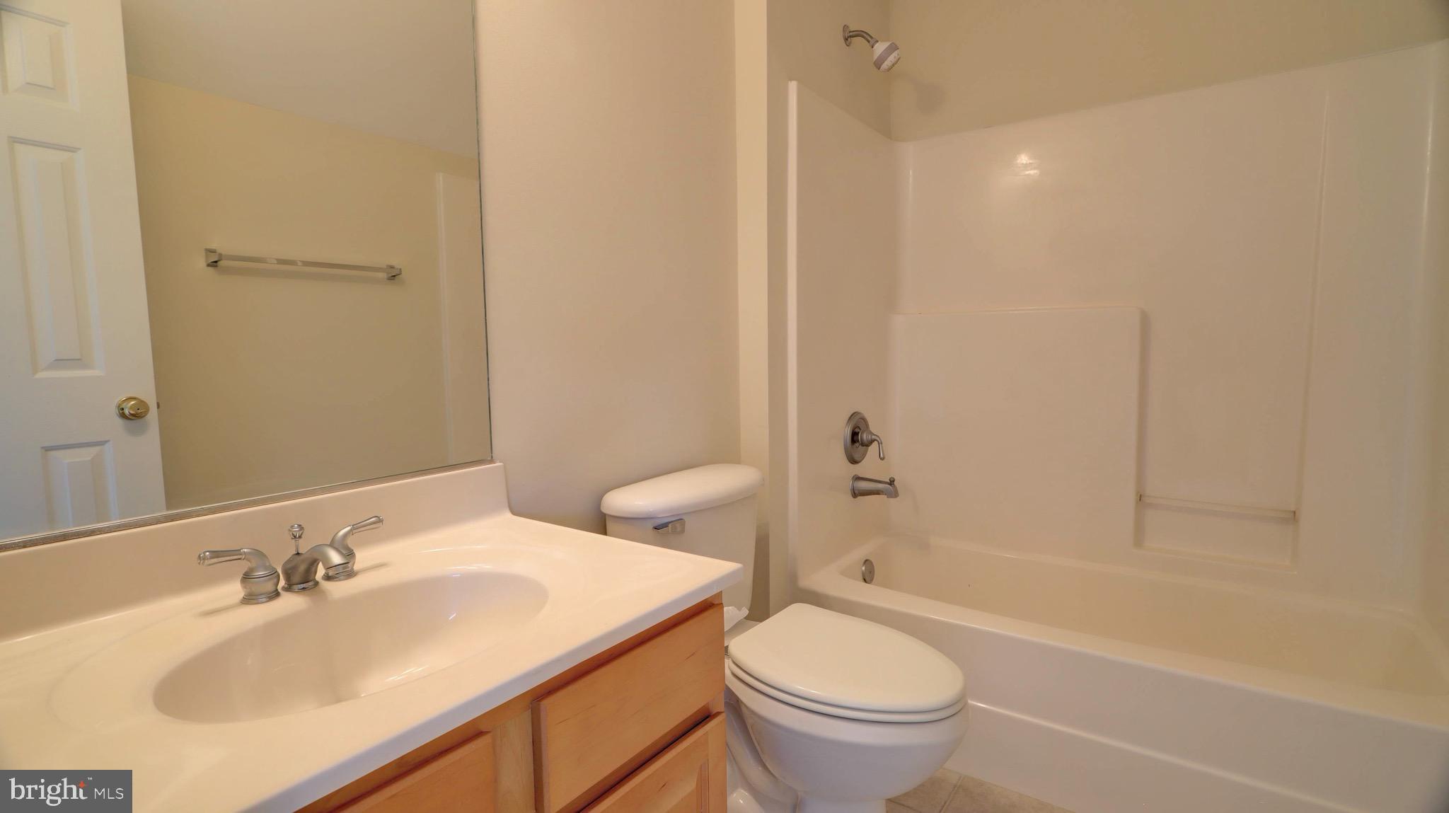 MANSFIELD MANOR - Residential