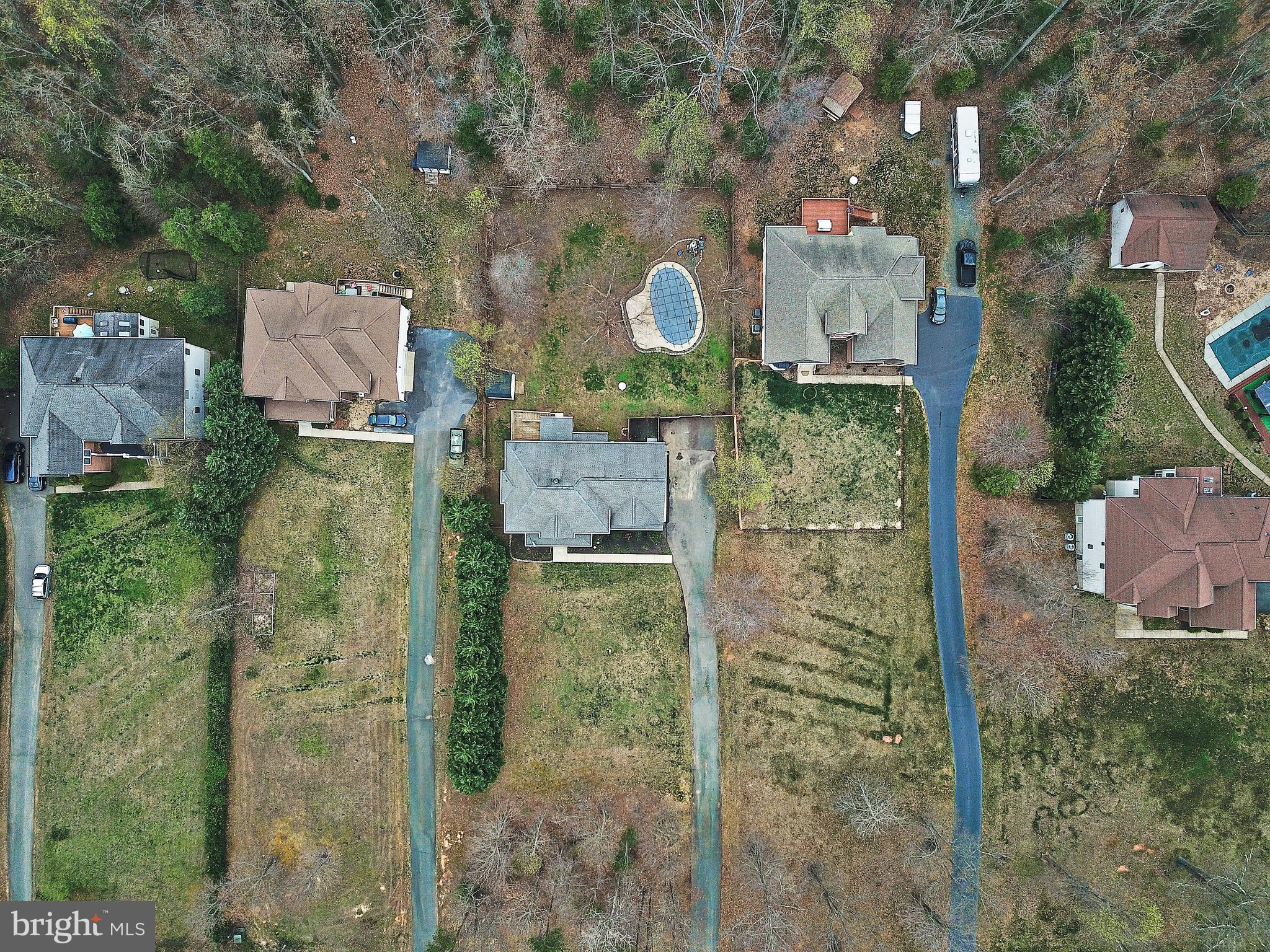 MANSFIELD MANOR - Residential