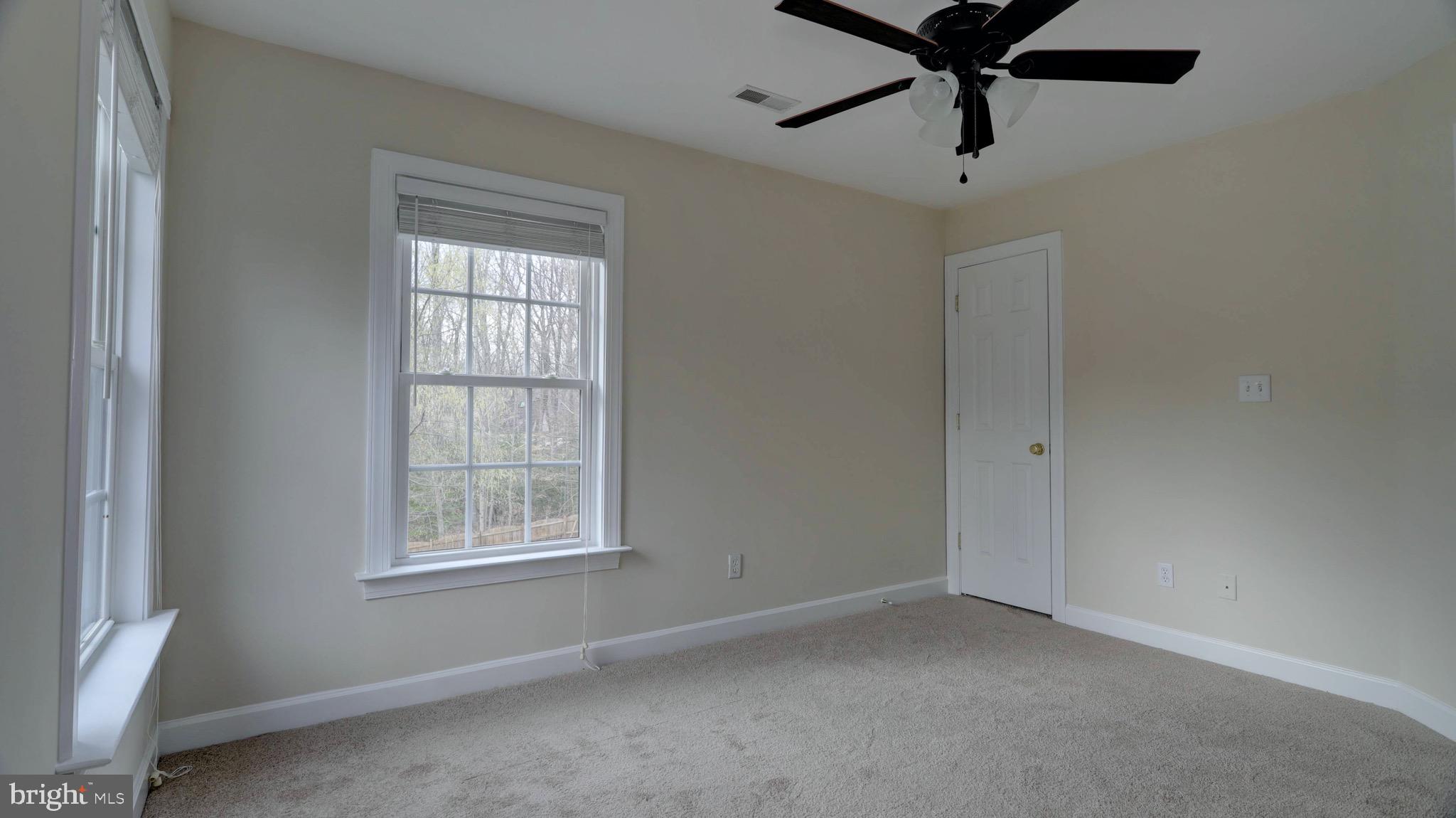 MANSFIELD MANOR - Residential