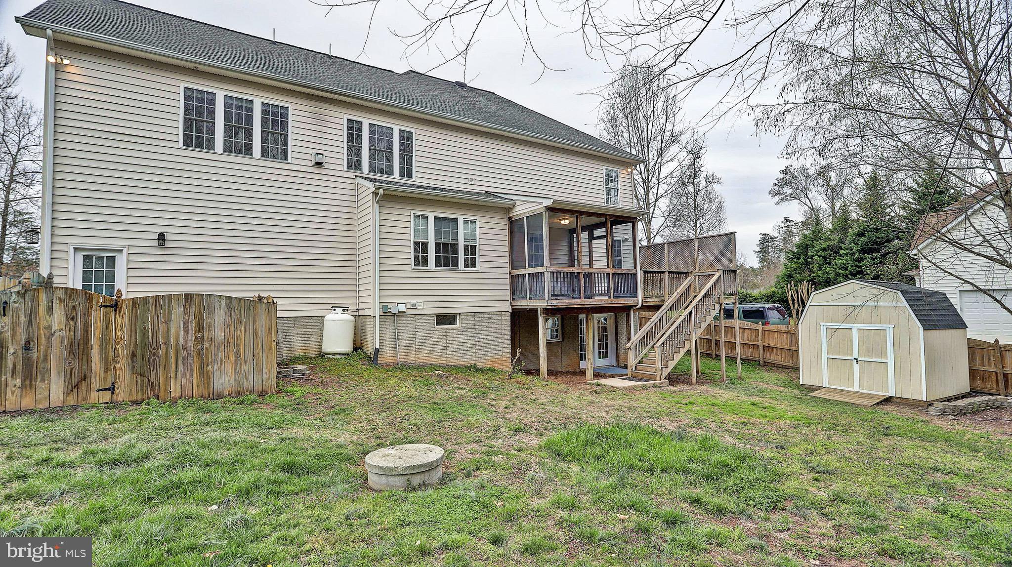 MANSFIELD MANOR - Residential