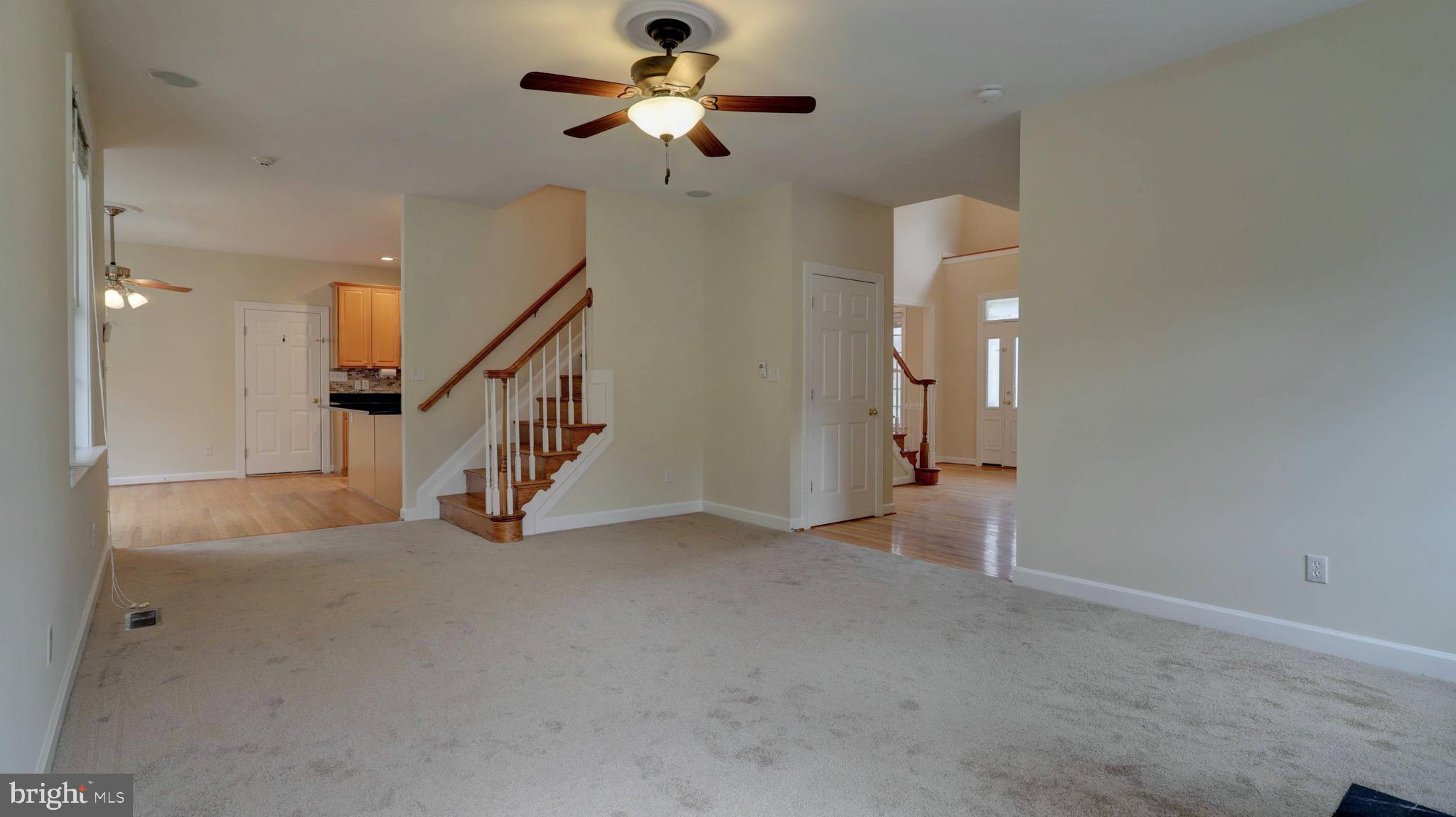 MANSFIELD MANOR - Residential