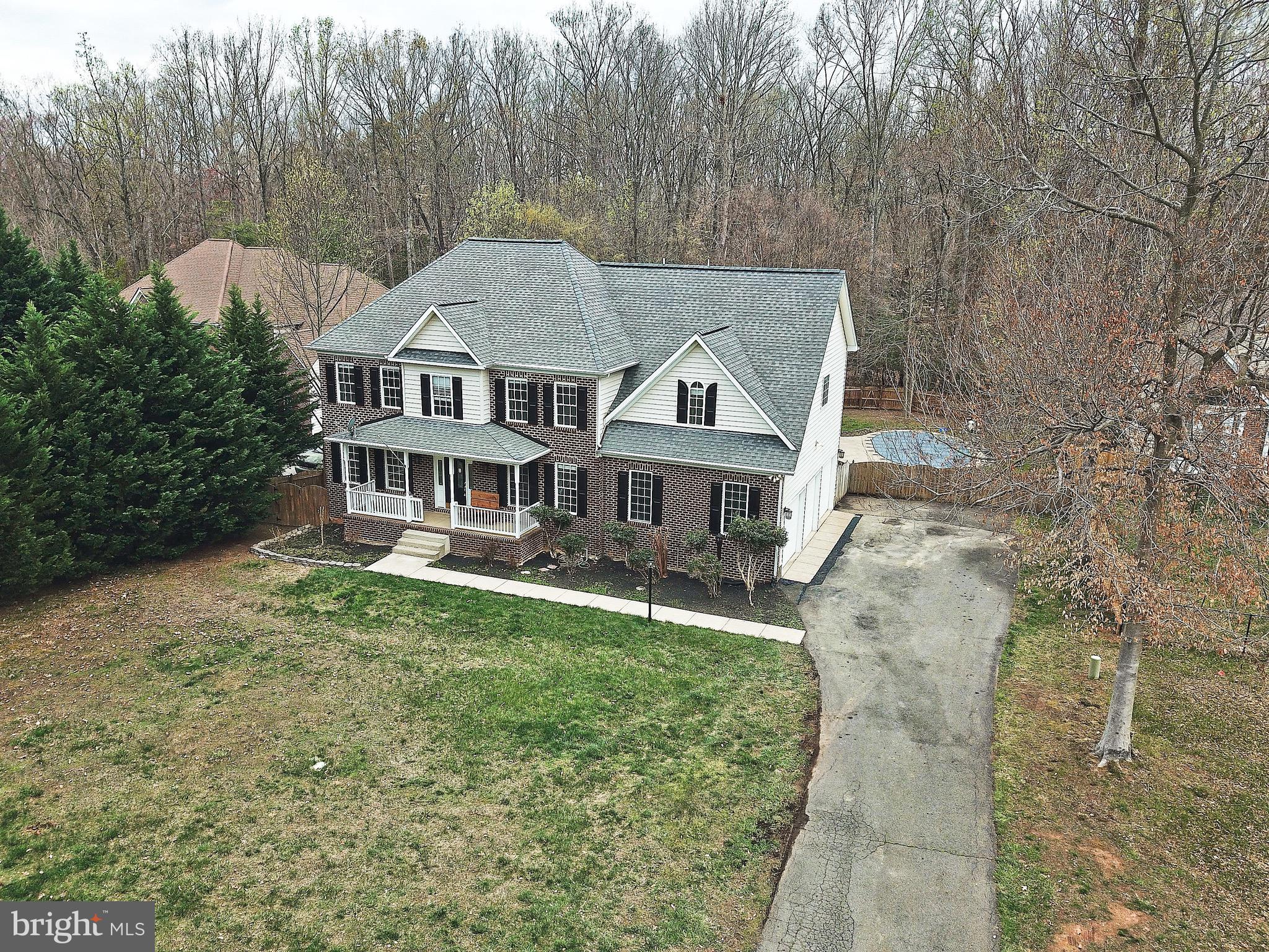 MANSFIELD MANOR - Residential