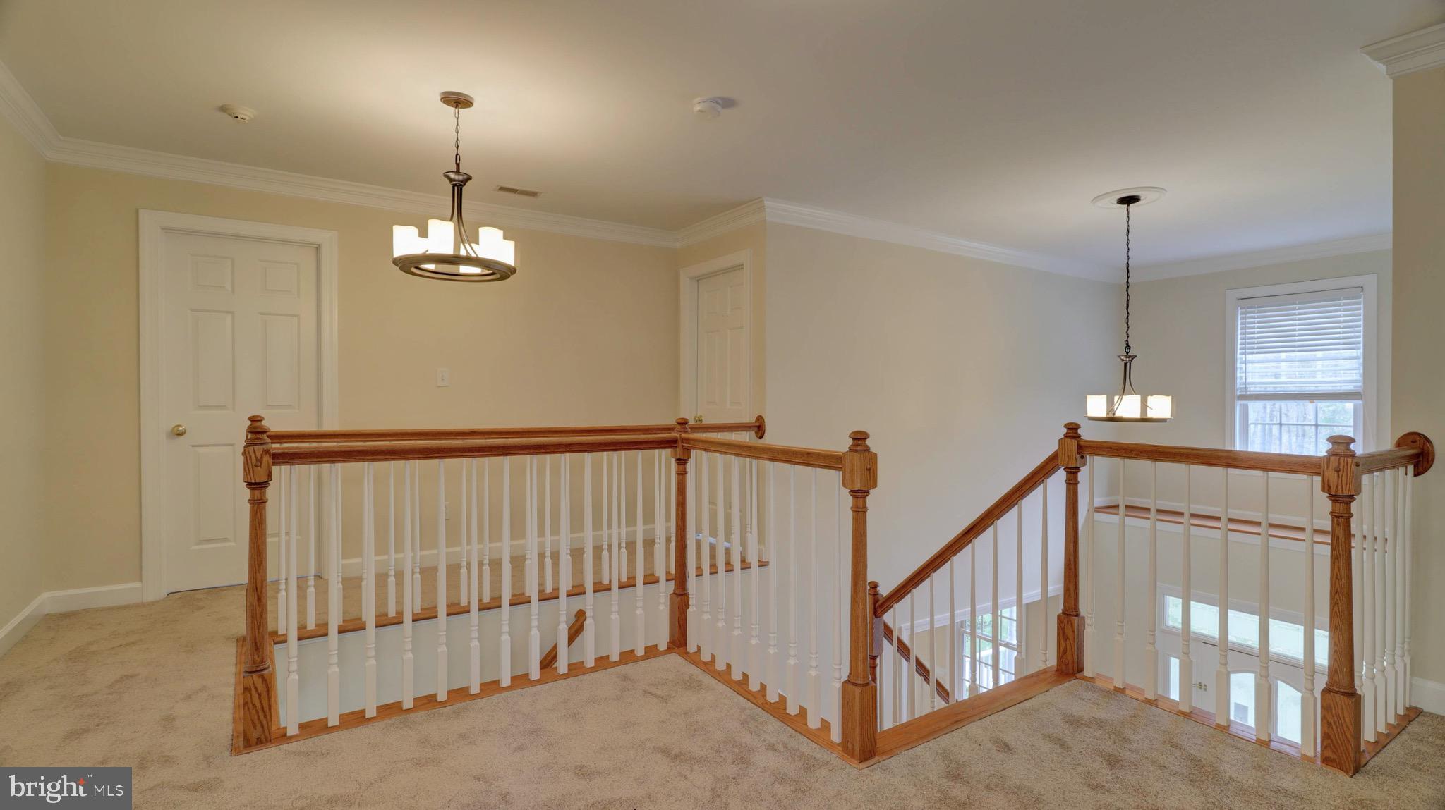 MANSFIELD MANOR - Residential