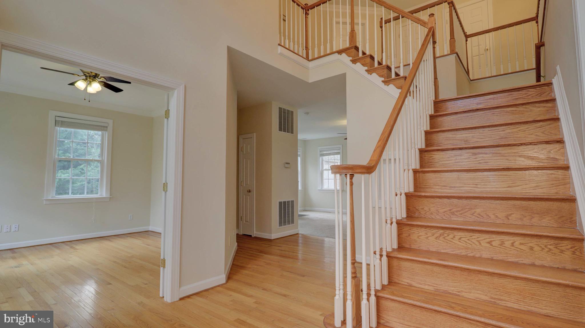 MANSFIELD MANOR - Residential