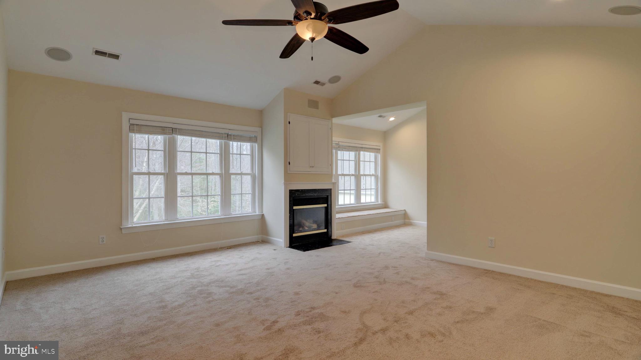 MANSFIELD MANOR - Residential