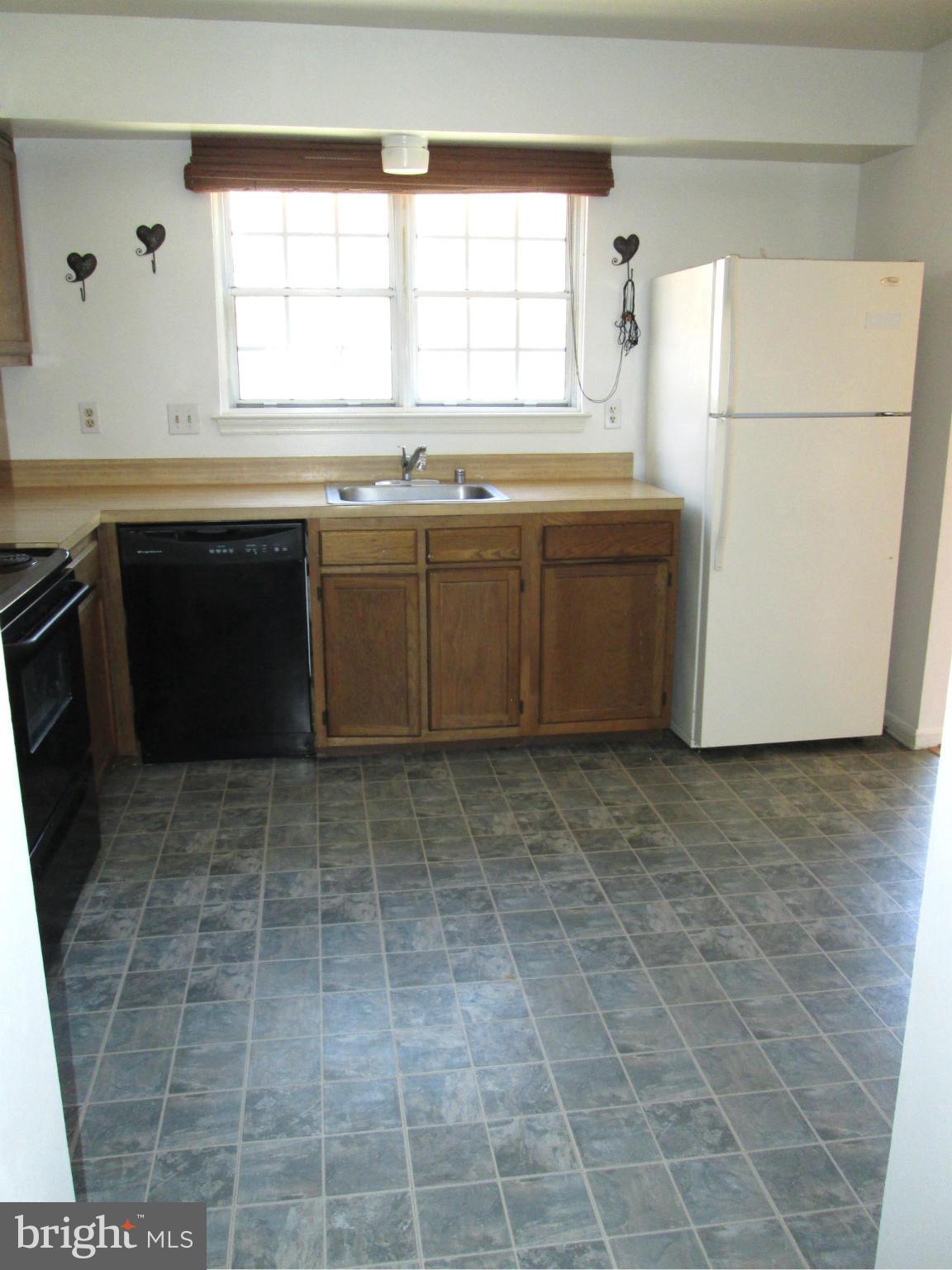 GUNNERS VIEW - Residential Lease