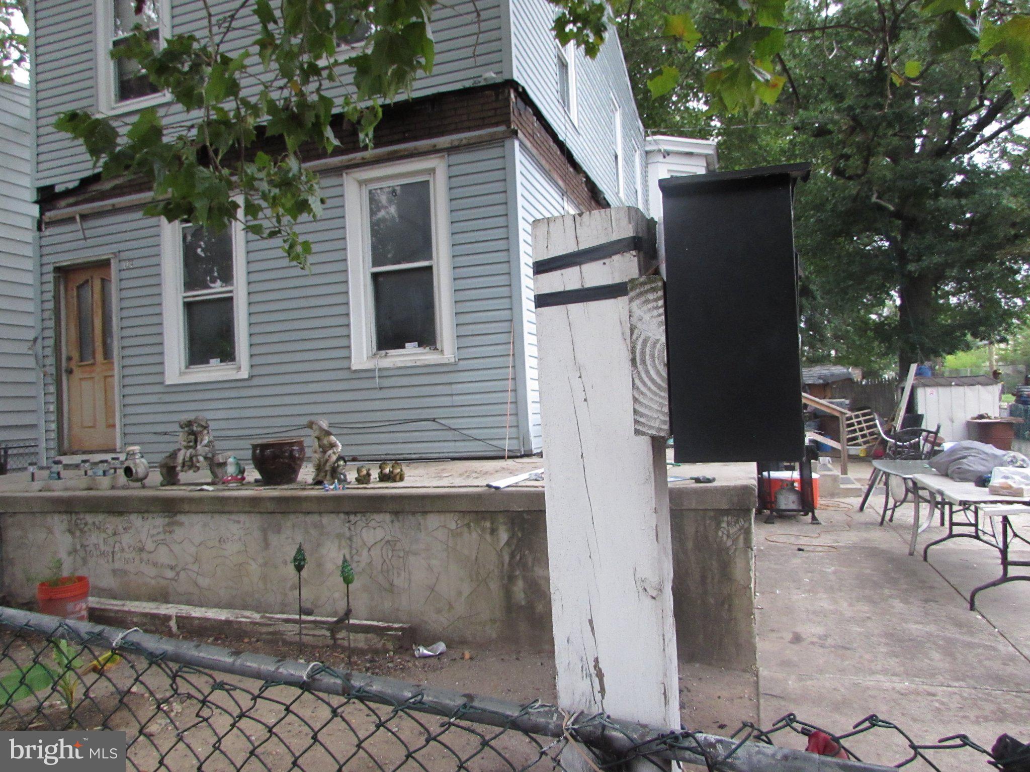 124 N 30TH STREET