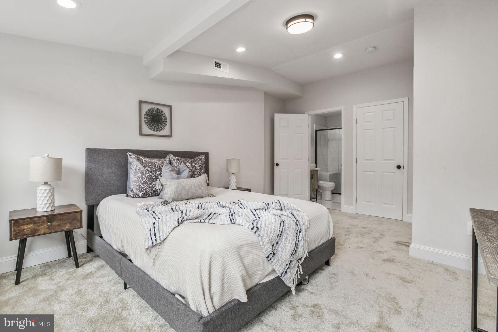 MADISON PARK HISTORIC DISTRICT - Residential