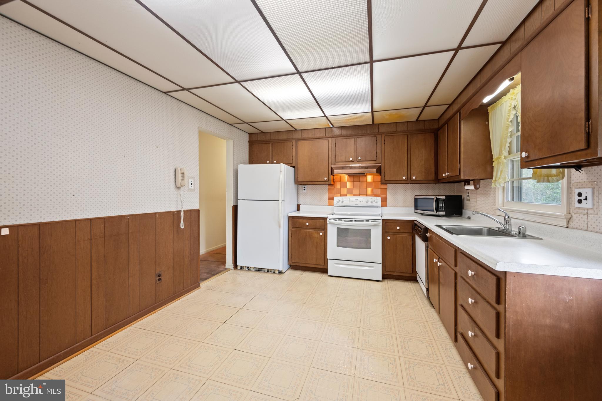 15709 BOND MILL ROAD