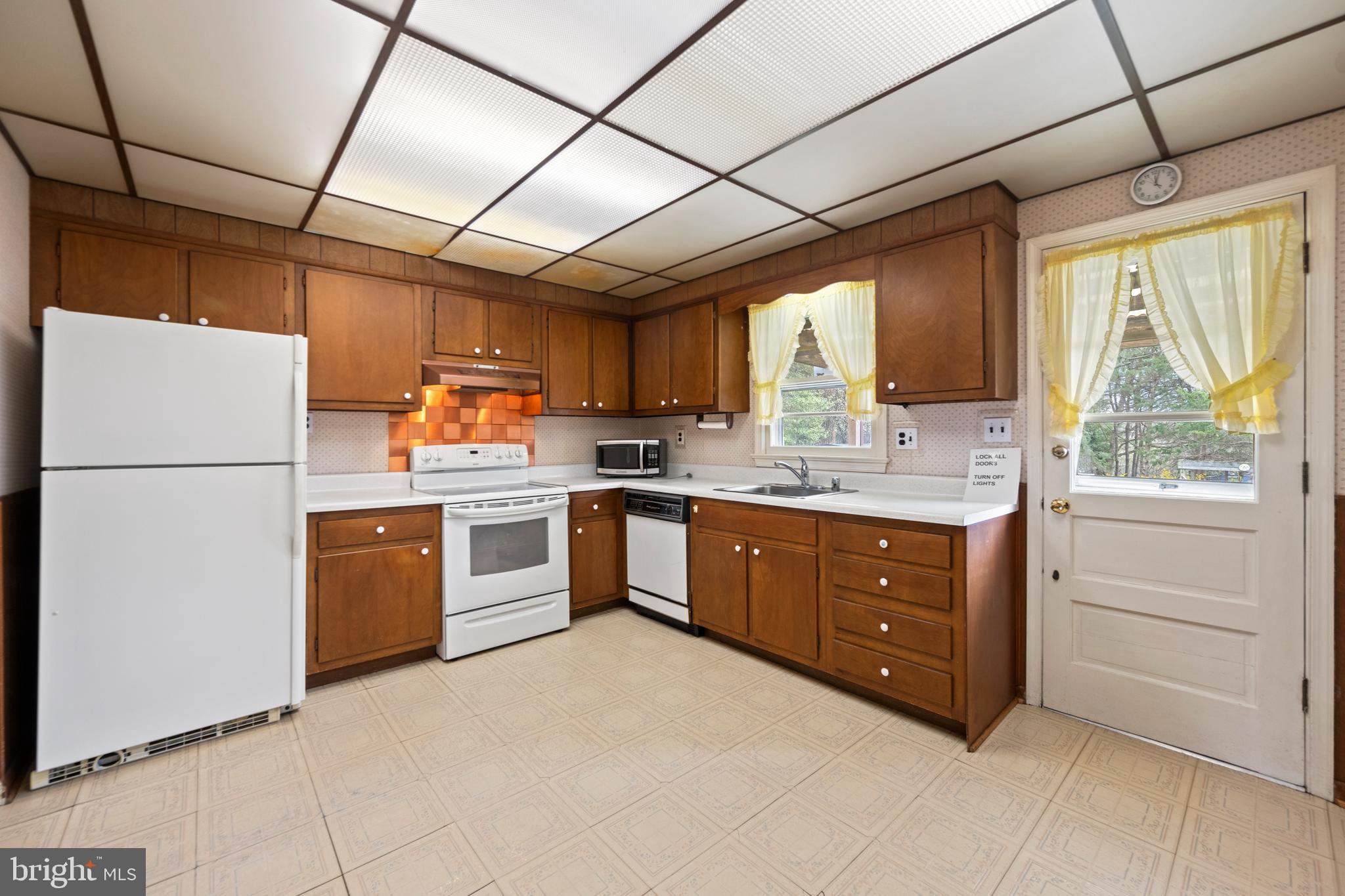 15709 BOND MILL ROAD