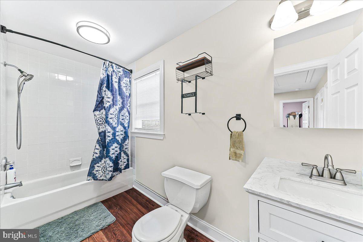 MILMONT PARK - Residential