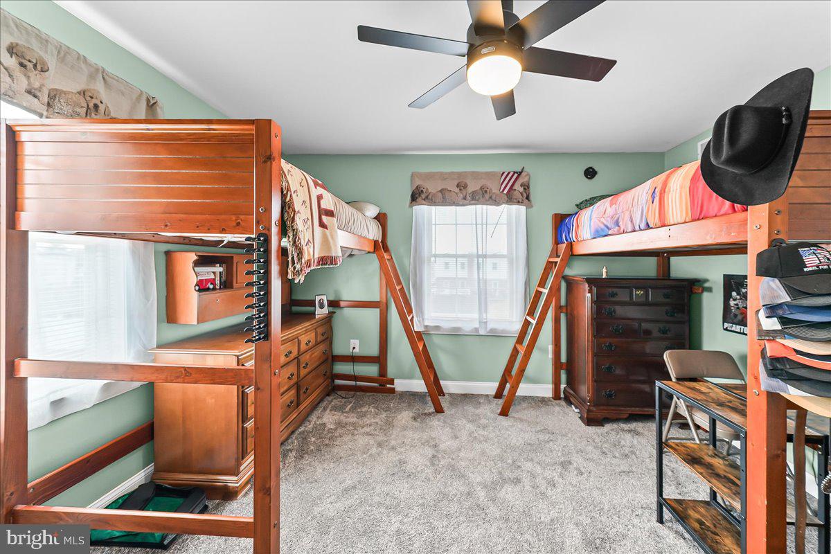 MILMONT PARK - Residential