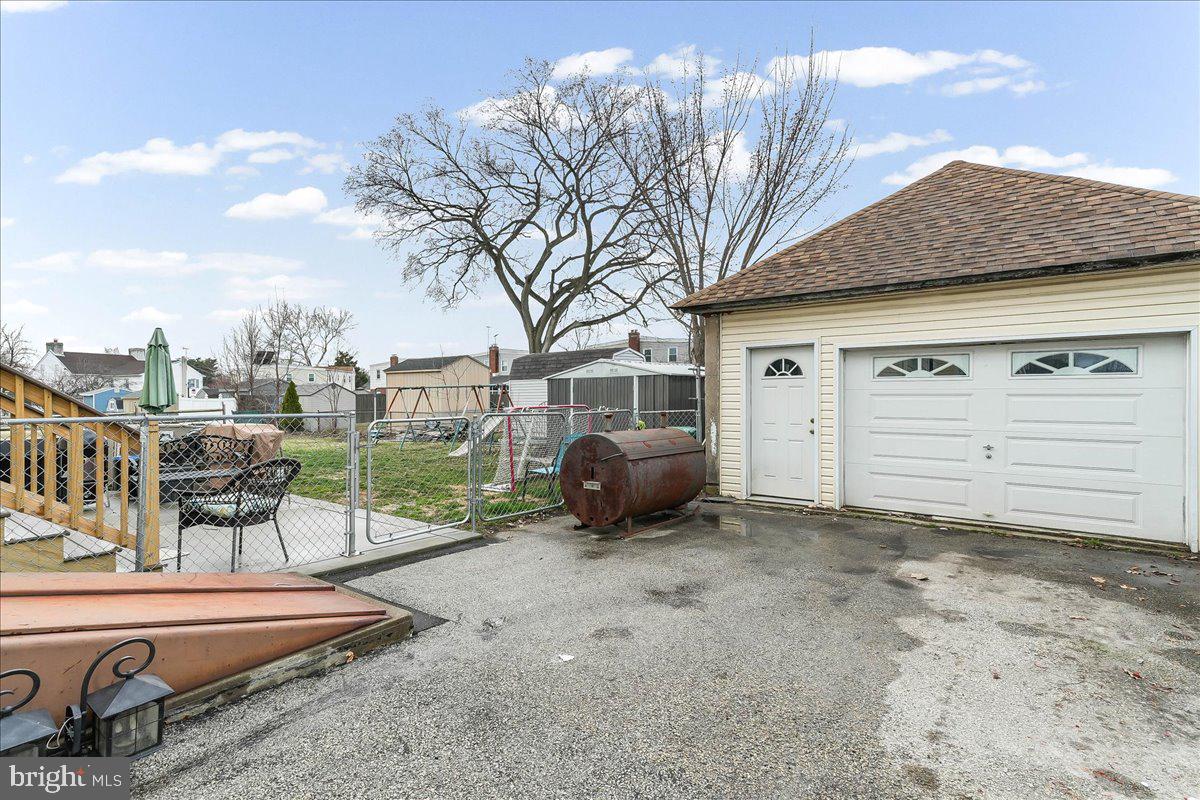 MILMONT PARK - Residential