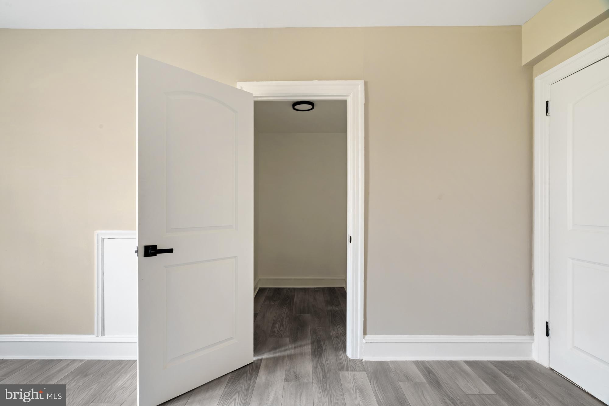 YORKLYNNE MANOR - Residential Lease