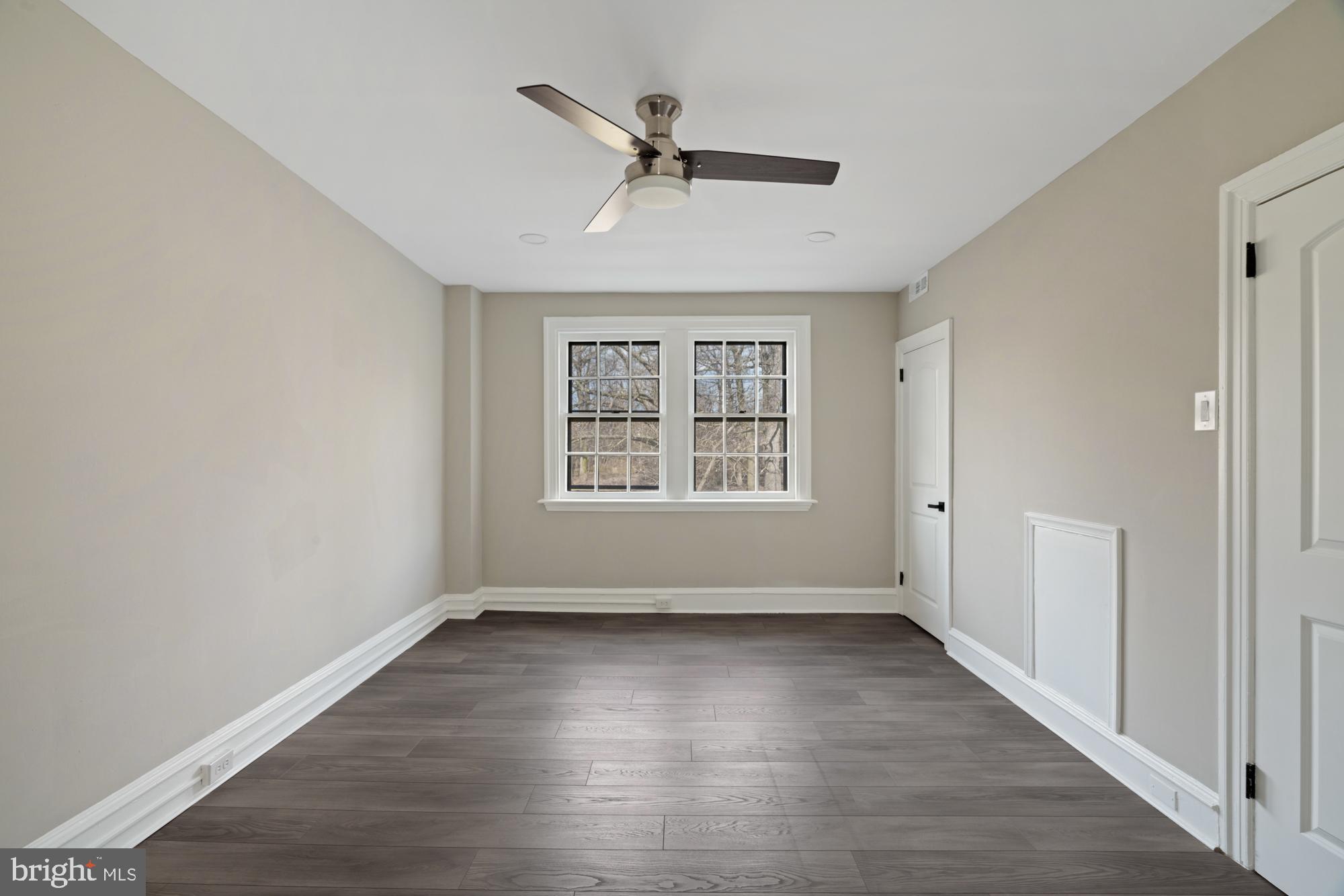 YORKLYNNE MANOR - Residential Lease