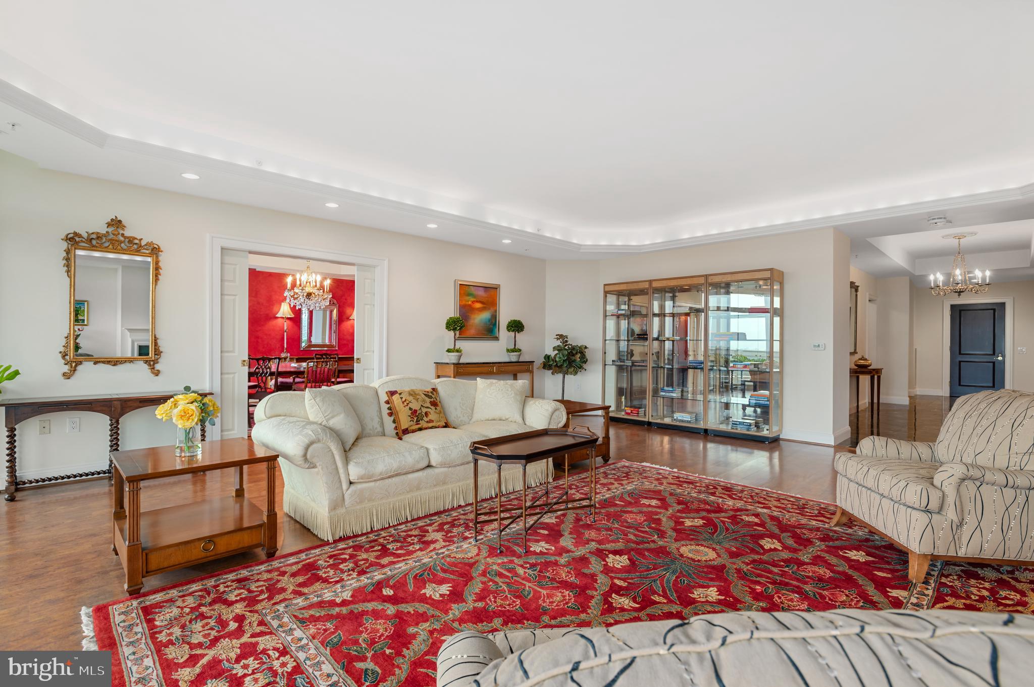 CHEVY CHASE - Residential