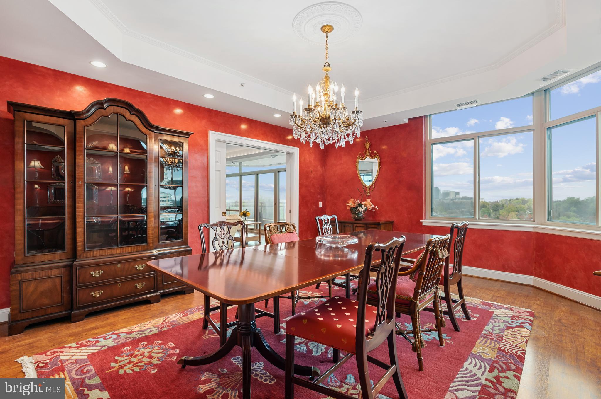 CHEVY CHASE - Residential