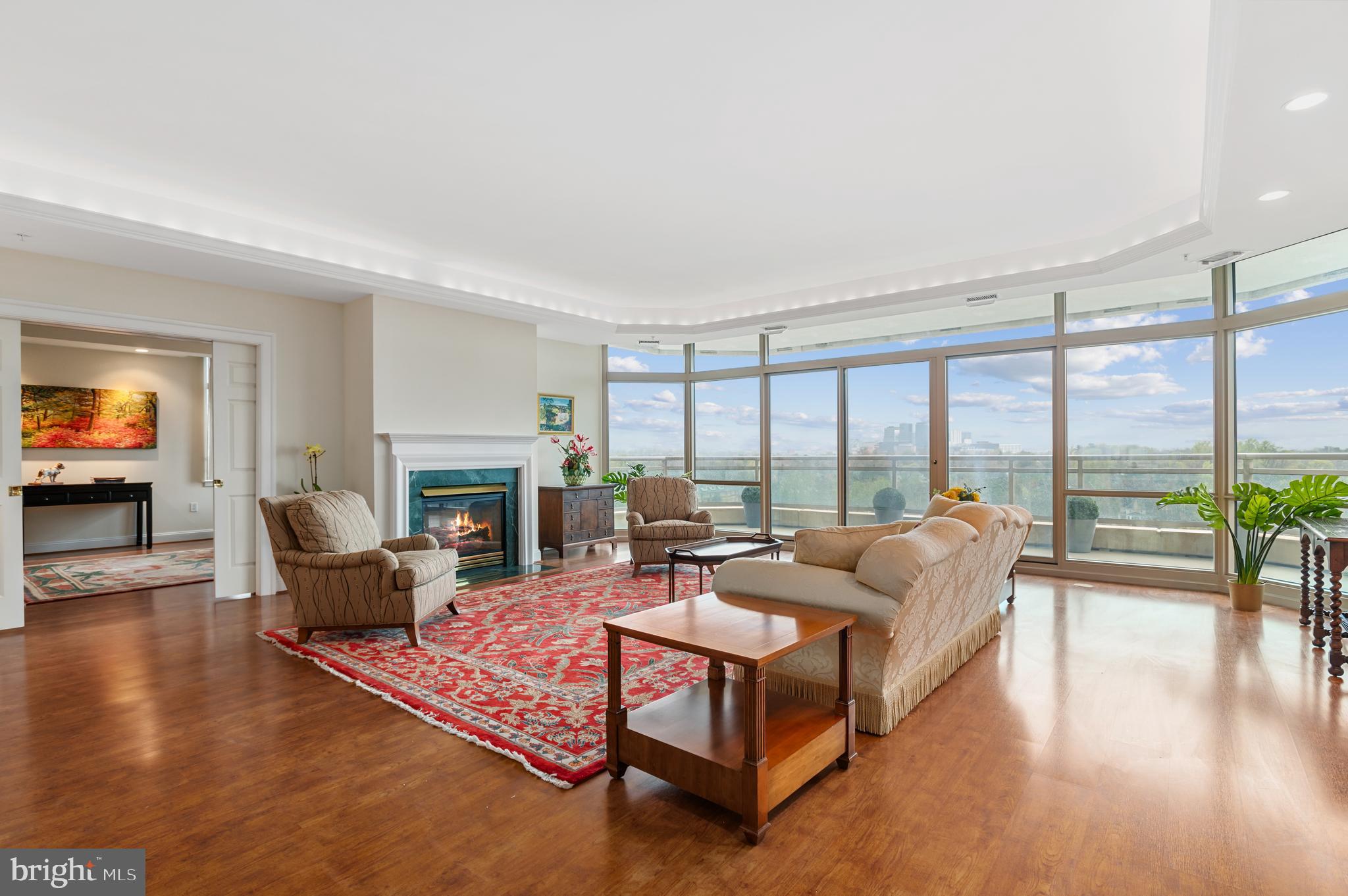 CHEVY CHASE - Residential