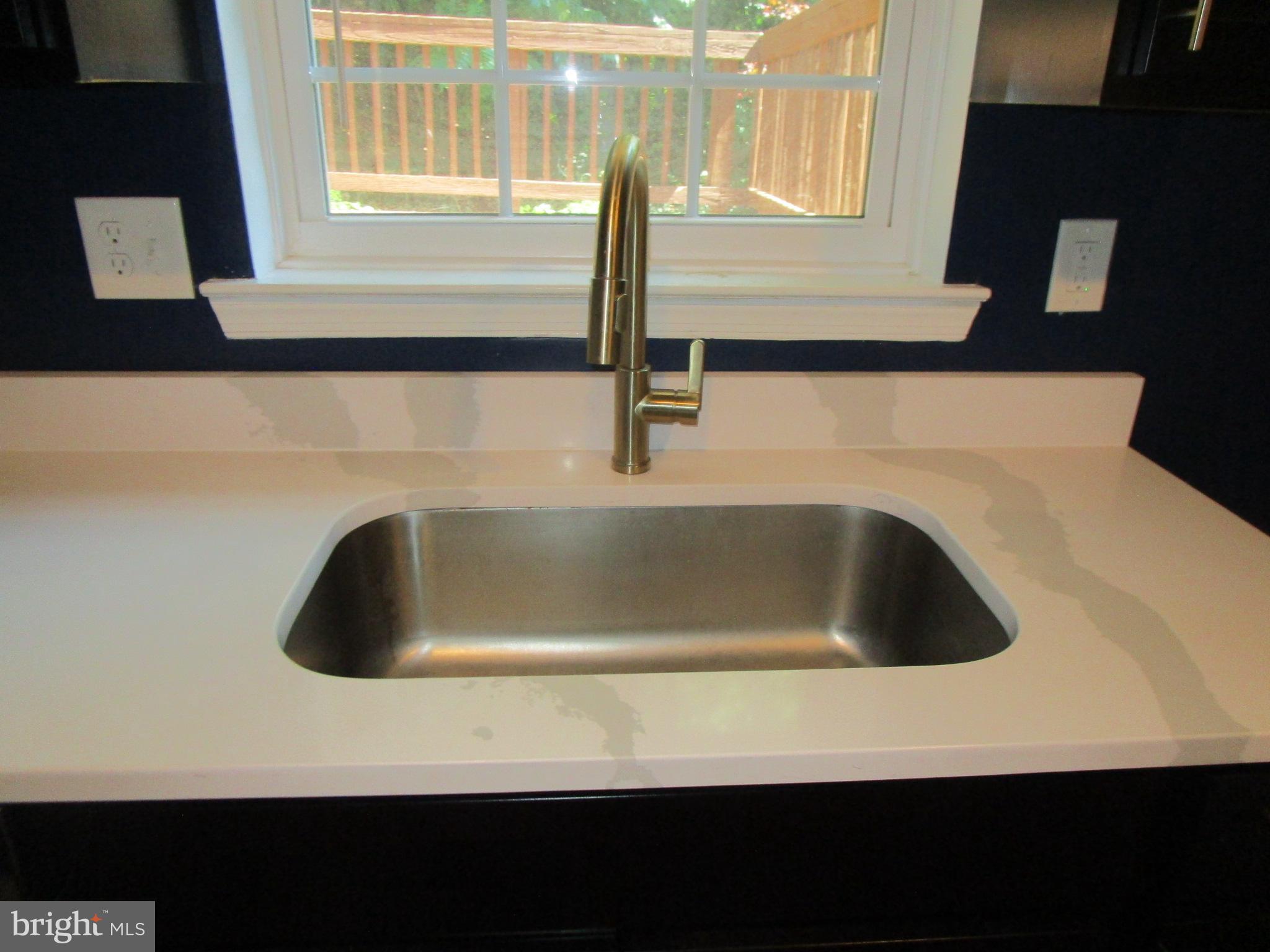 MOUNTAIN VILLAGE - Residential