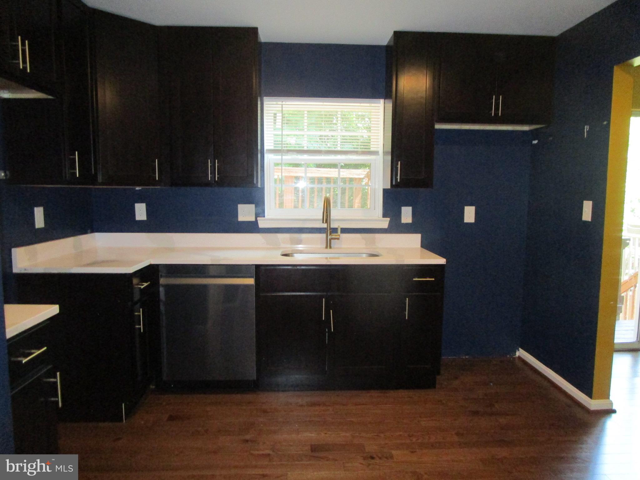 MOUNTAIN VILLAGE - Residential