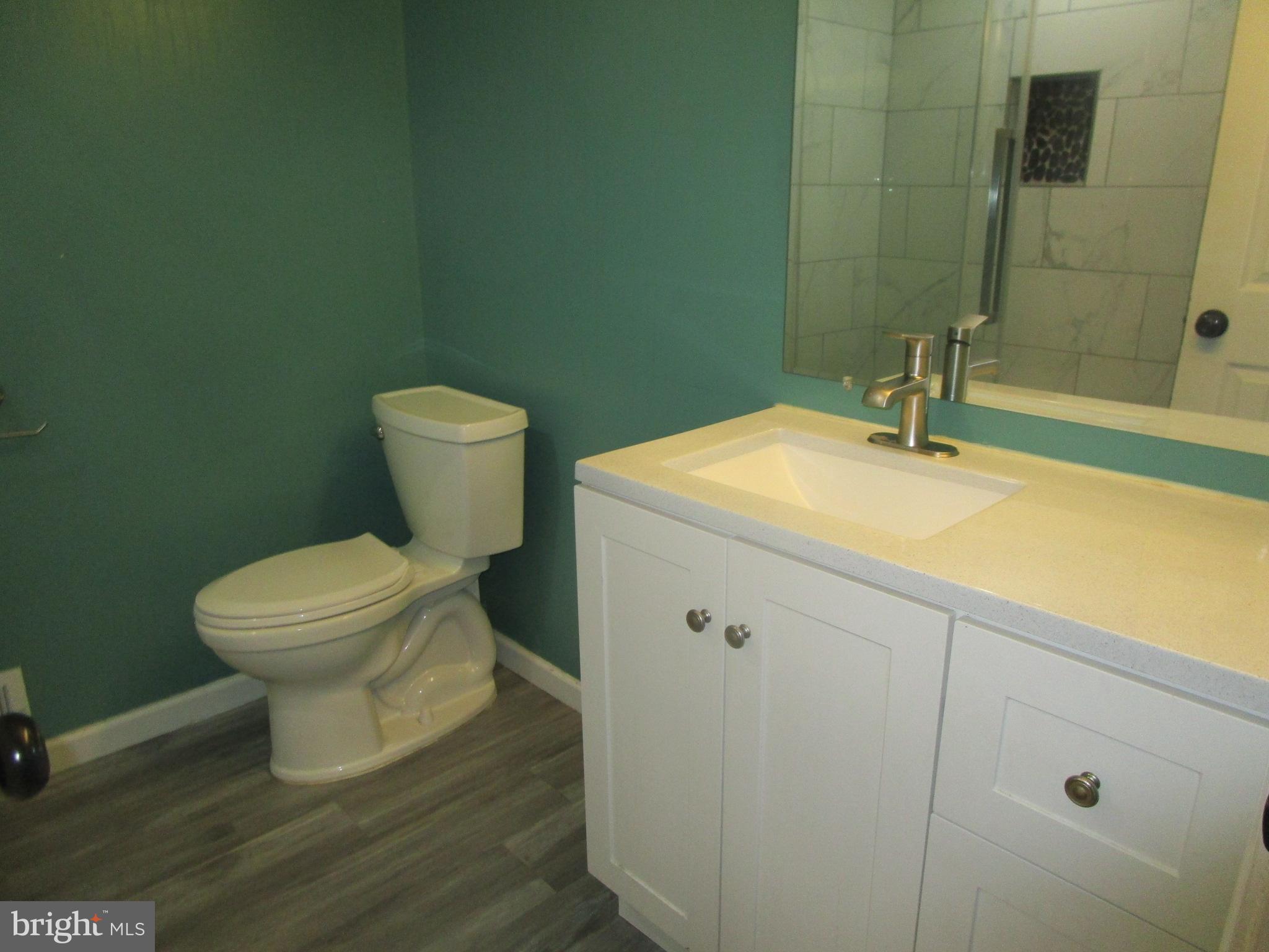 MOUNTAIN VILLAGE - Residential