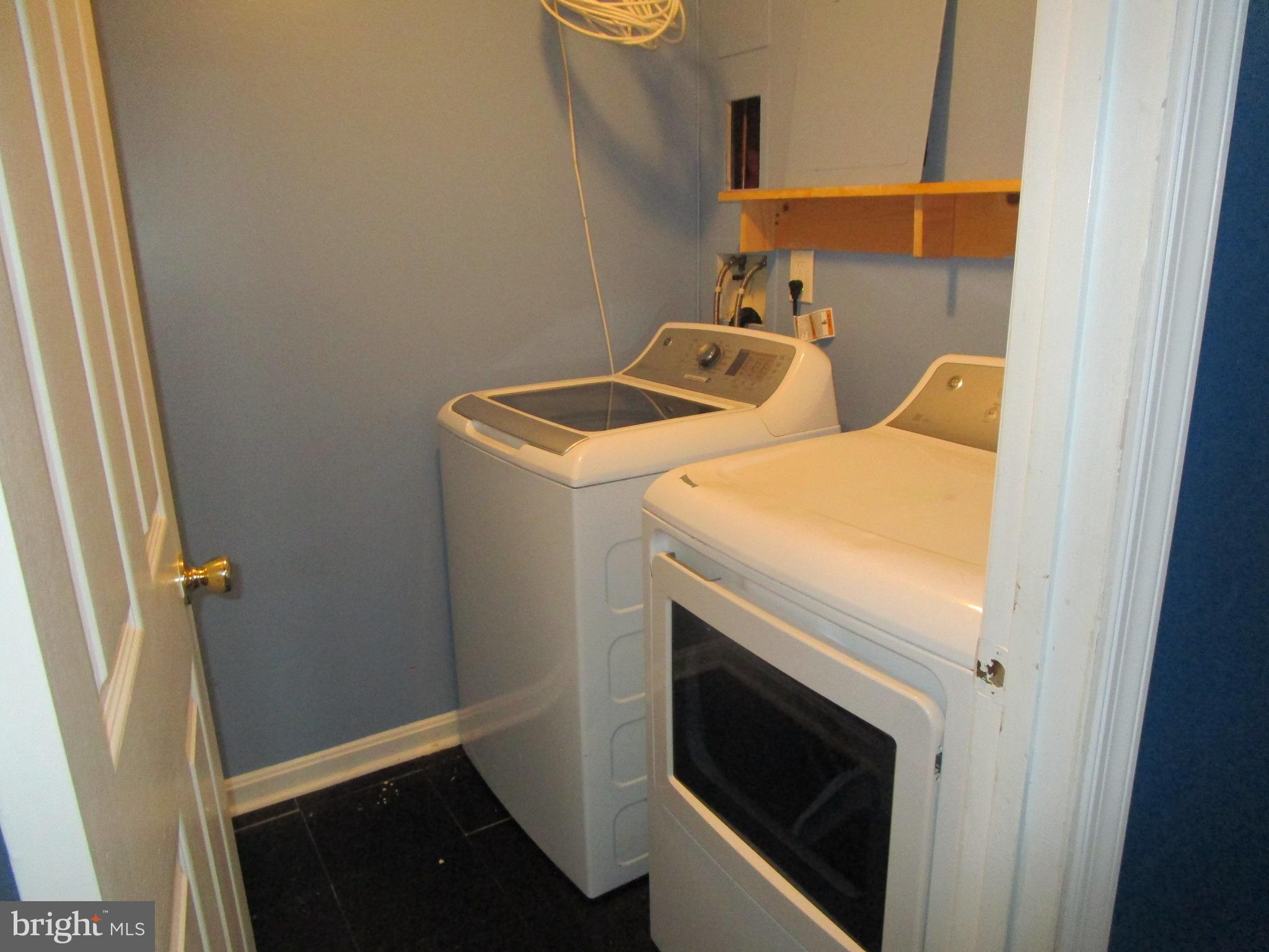 MOUNTAIN VILLAGE - Residential