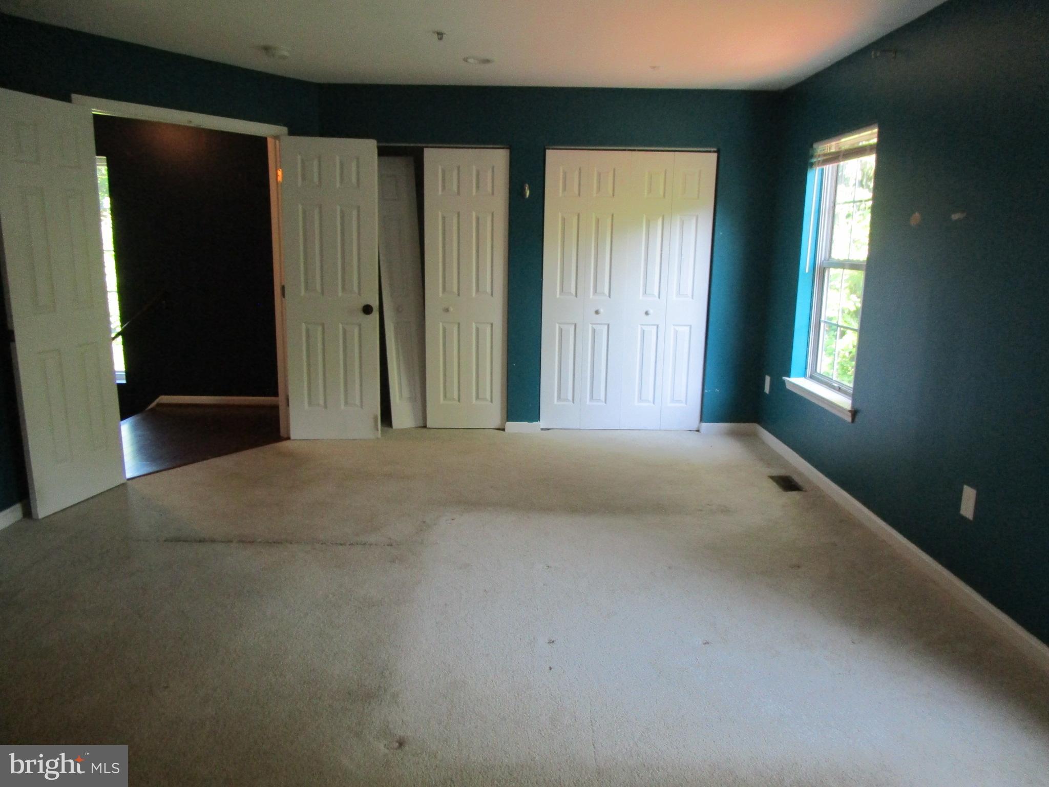 MOUNTAIN VILLAGE - Residential