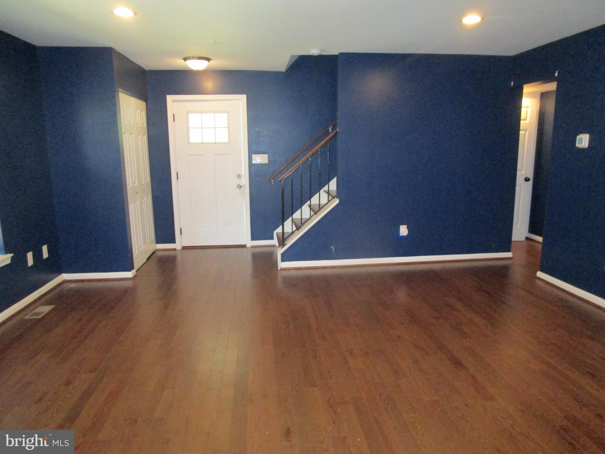 MOUNTAIN VILLAGE - Residential