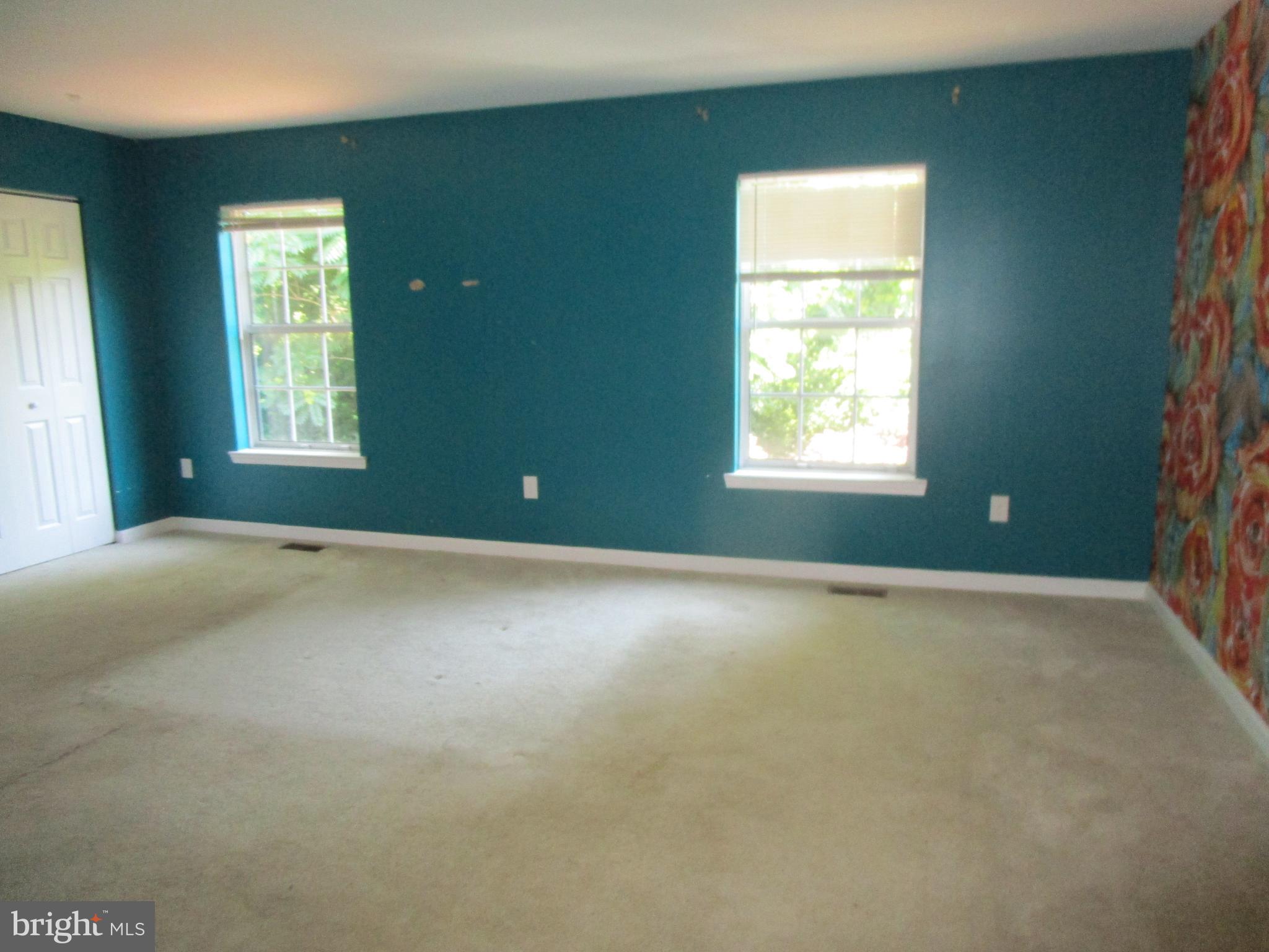 MOUNTAIN VILLAGE - Residential