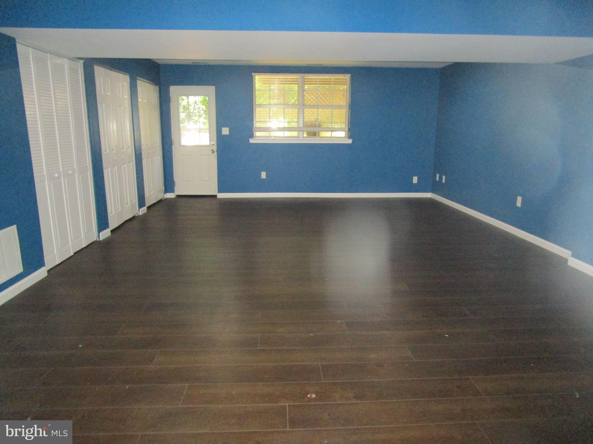 MOUNTAIN VILLAGE - Residential