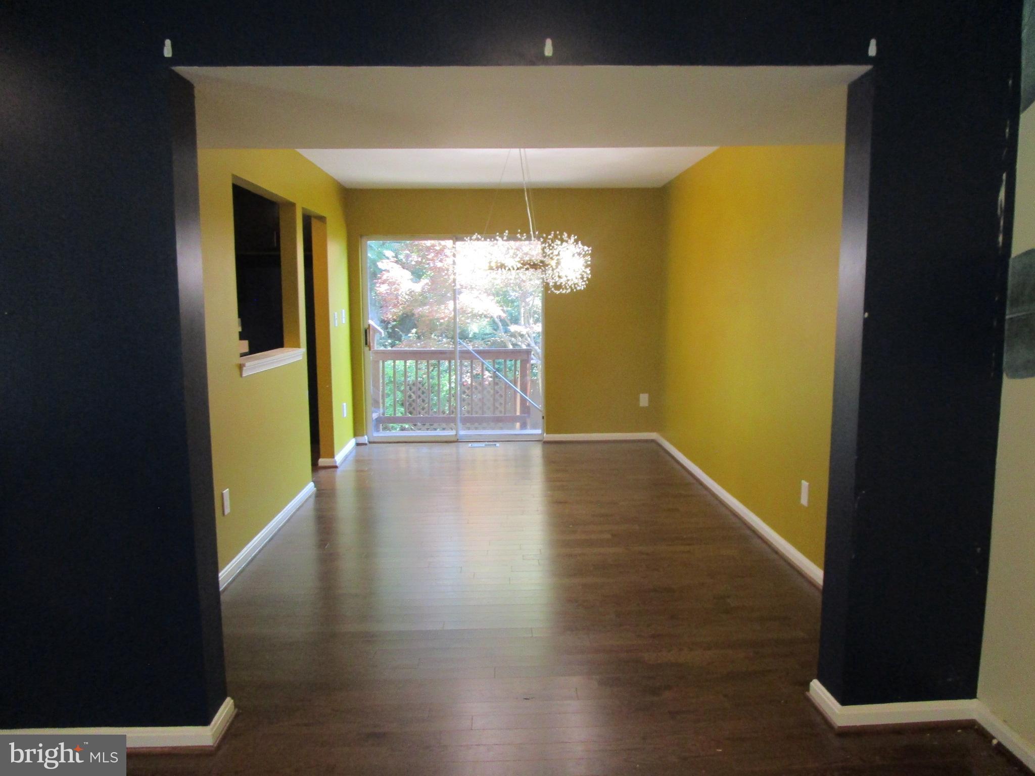 MOUNTAIN VILLAGE - Residential