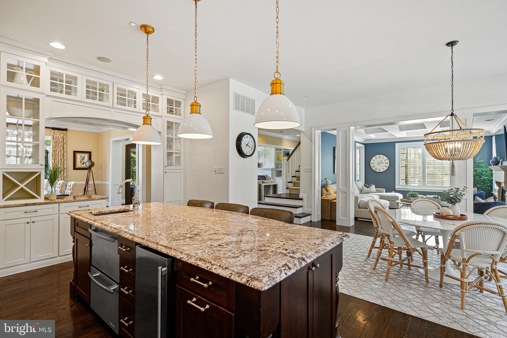 WALNUT GROVE - Residential