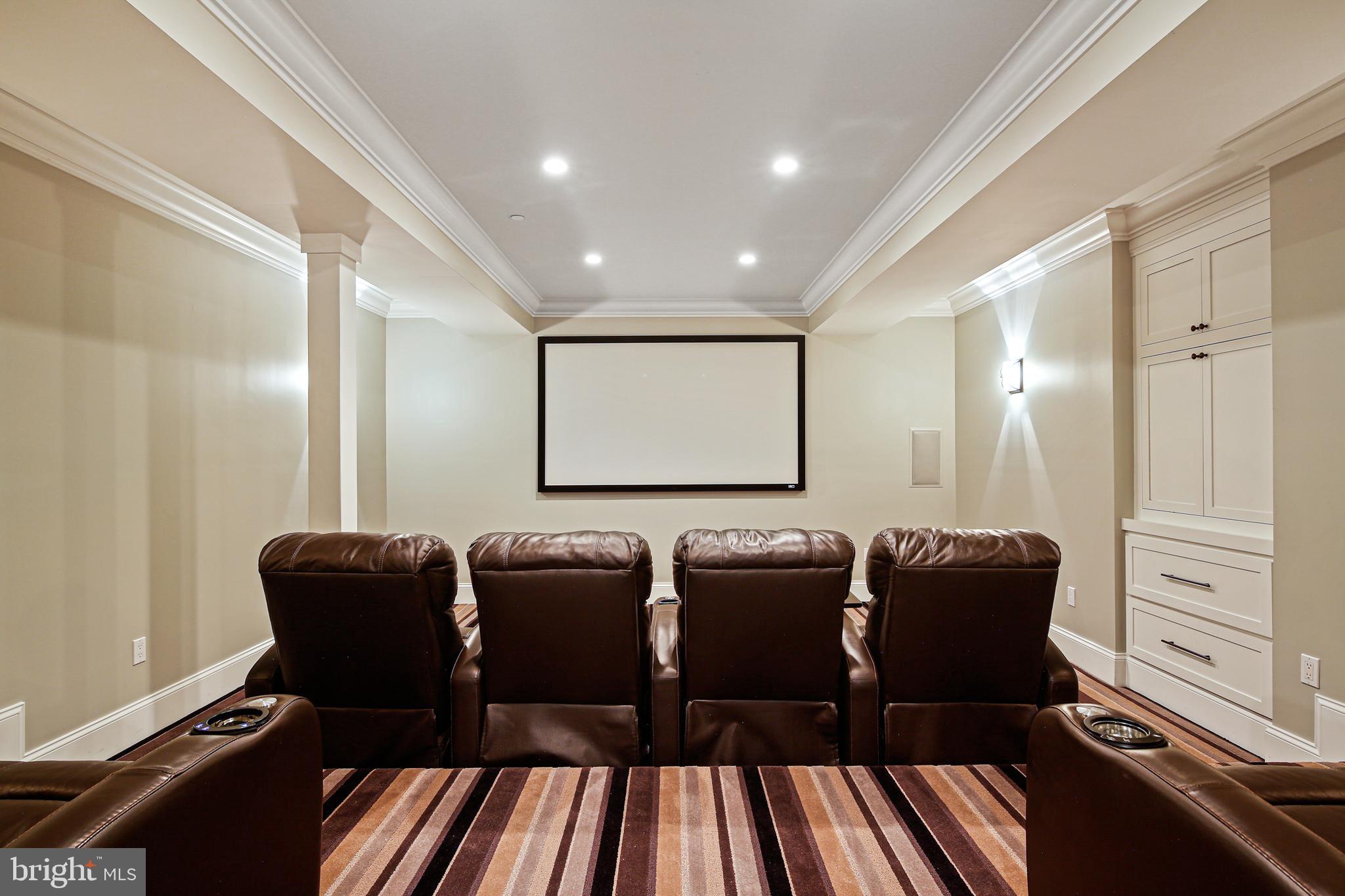 WALNUT GROVE - Residential