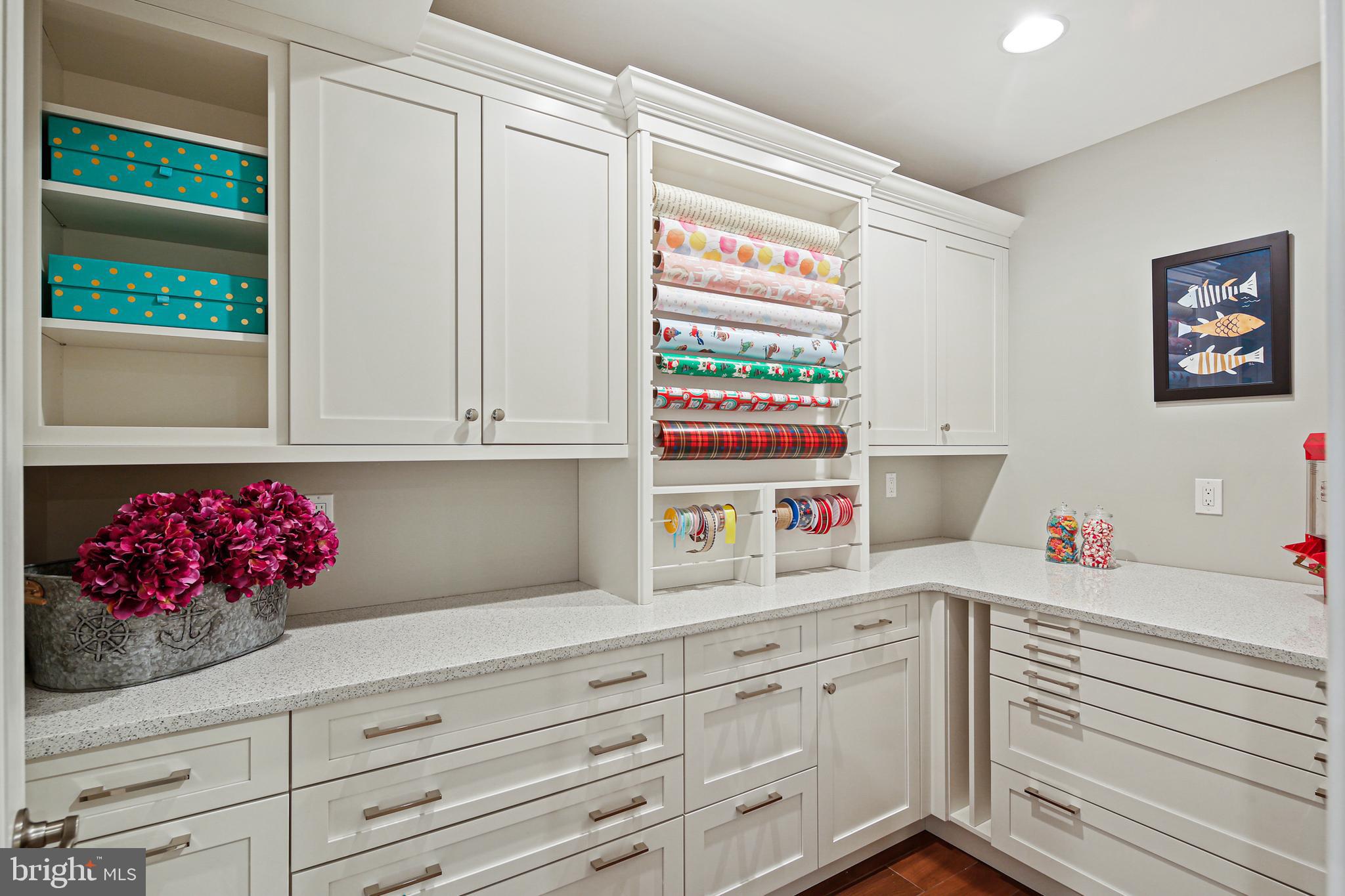 WALNUT GROVE - Residential