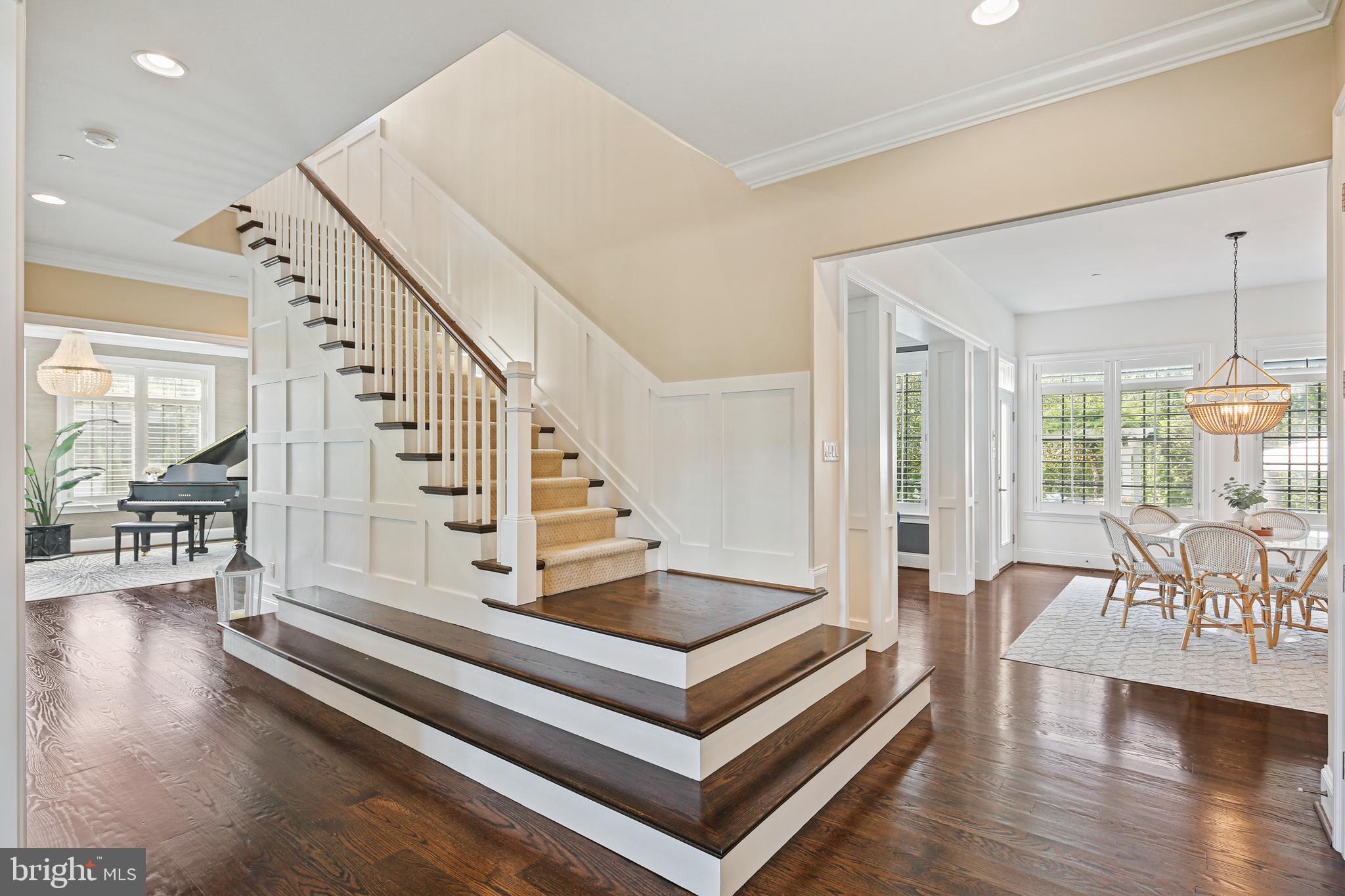 WALNUT GROVE - Residential