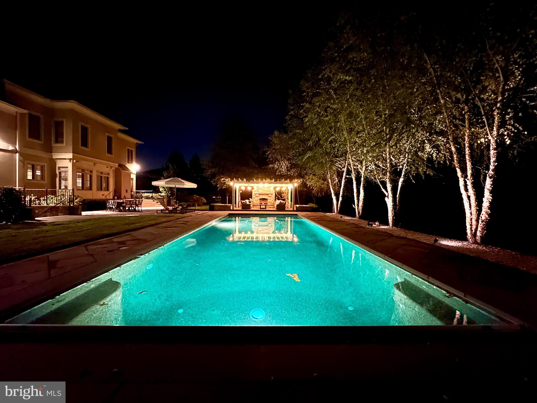 WALNUT GROVE - Residential