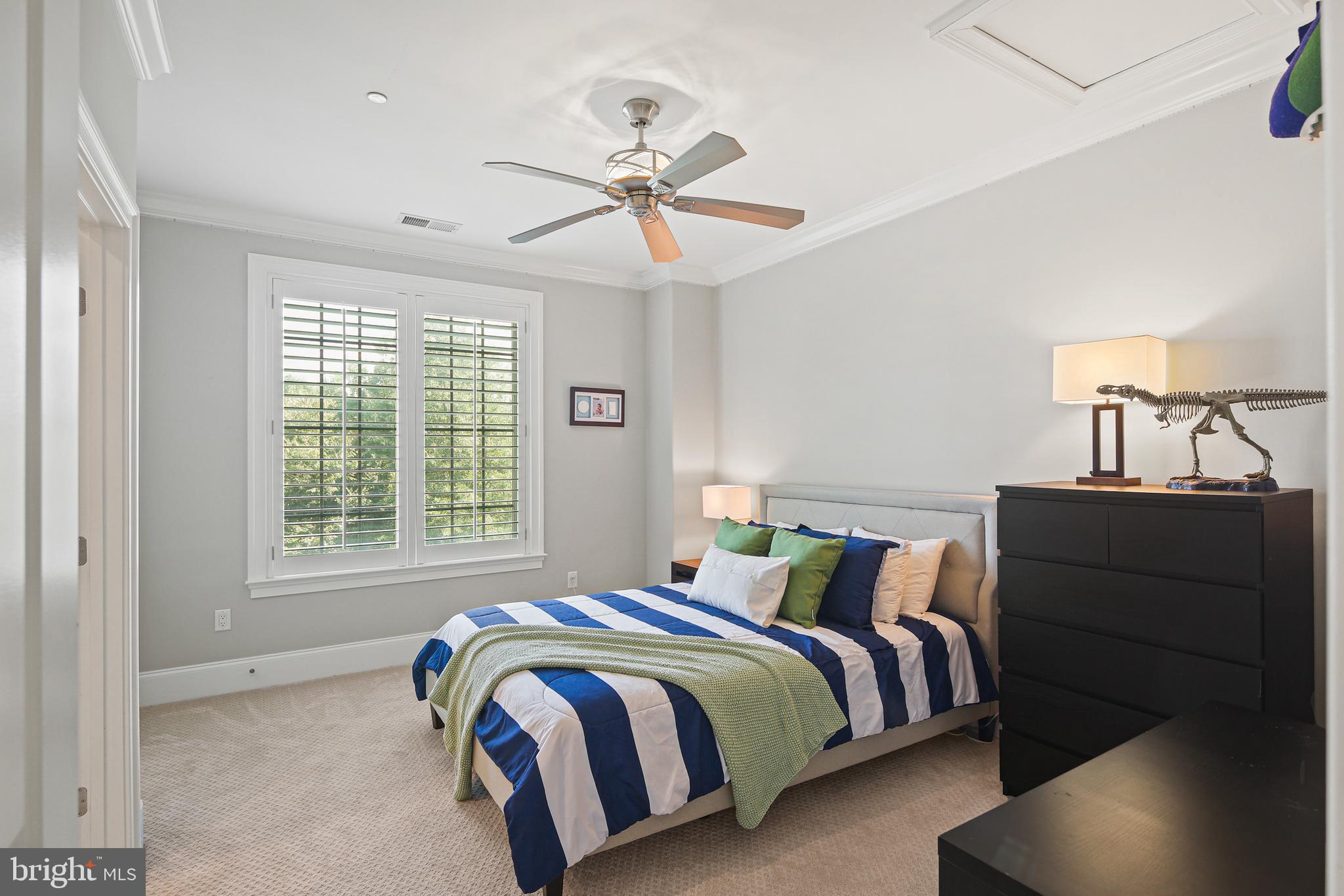 WALNUT GROVE - Residential