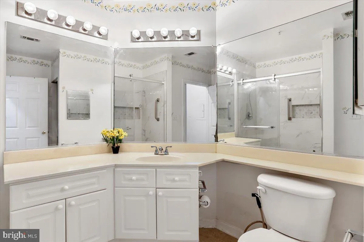 Ashburn, Virginia 20147, United States, 1 Bedroom Bedrooms, ,1 BathroomBathrooms,Residential,Active,146401