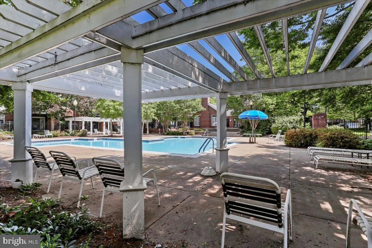 Ashburn, Virginia 20147, United States, 1 Bedroom Bedrooms, ,1 BathroomBathrooms,Residential,Active,146401