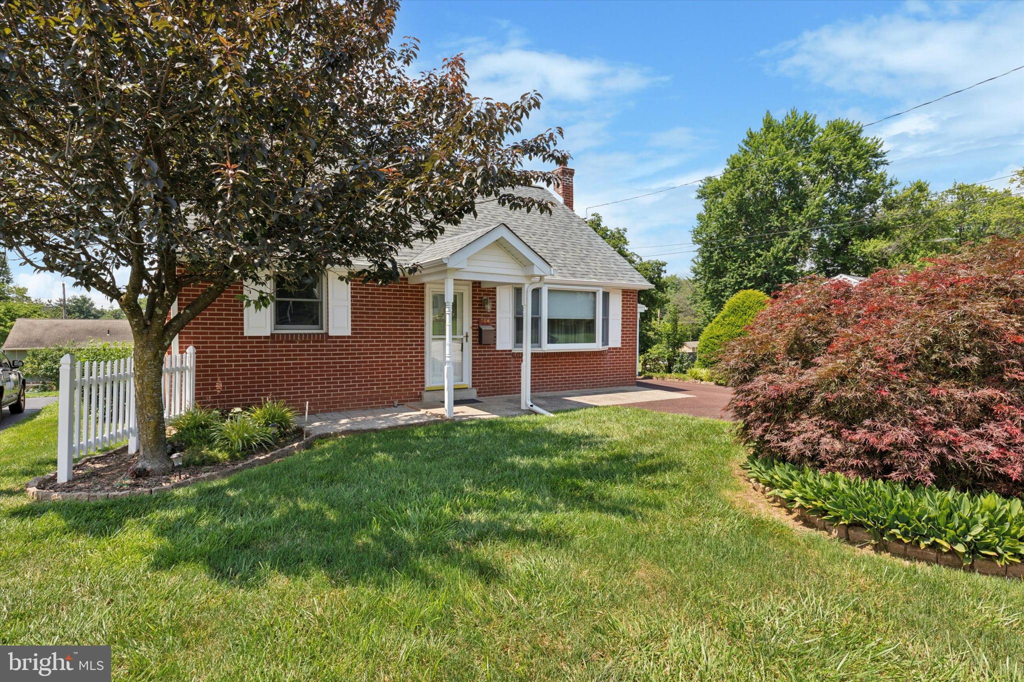 508 LANSDALE AVENUE